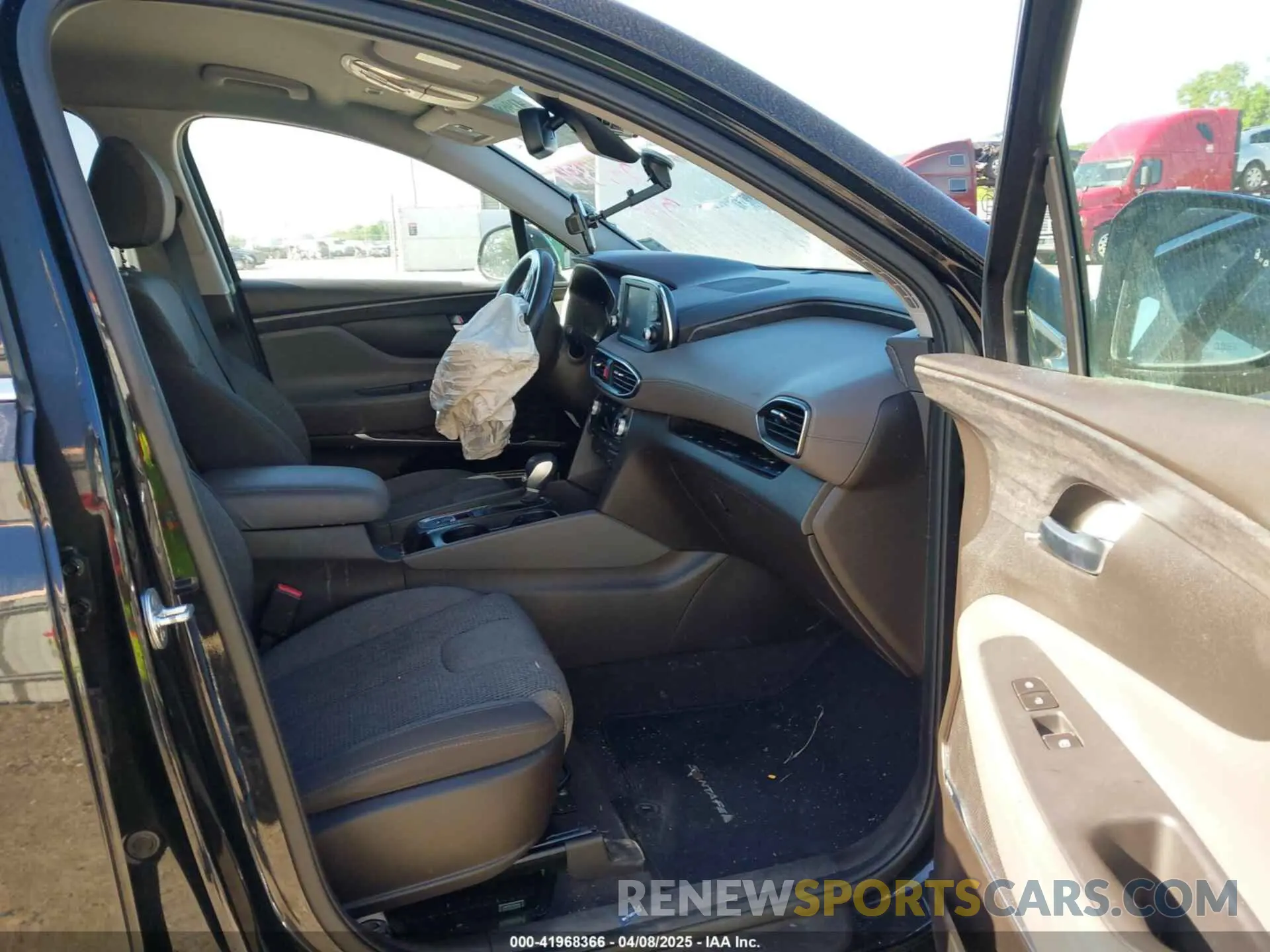 5 Фотография поврежденного автомобиля 5NMS33AD5LH251894 HYUNDAI SANTA FE 2020