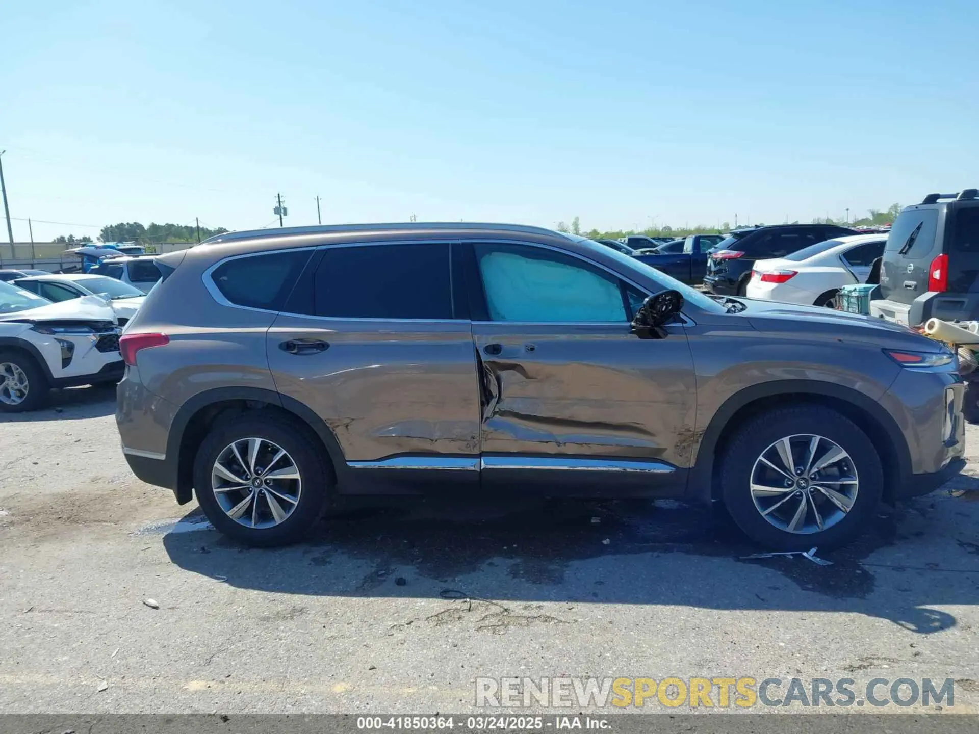 13 Photograph of a damaged car 5NMS33AD6LH187106 HYUNDAI SANTA FE 2020