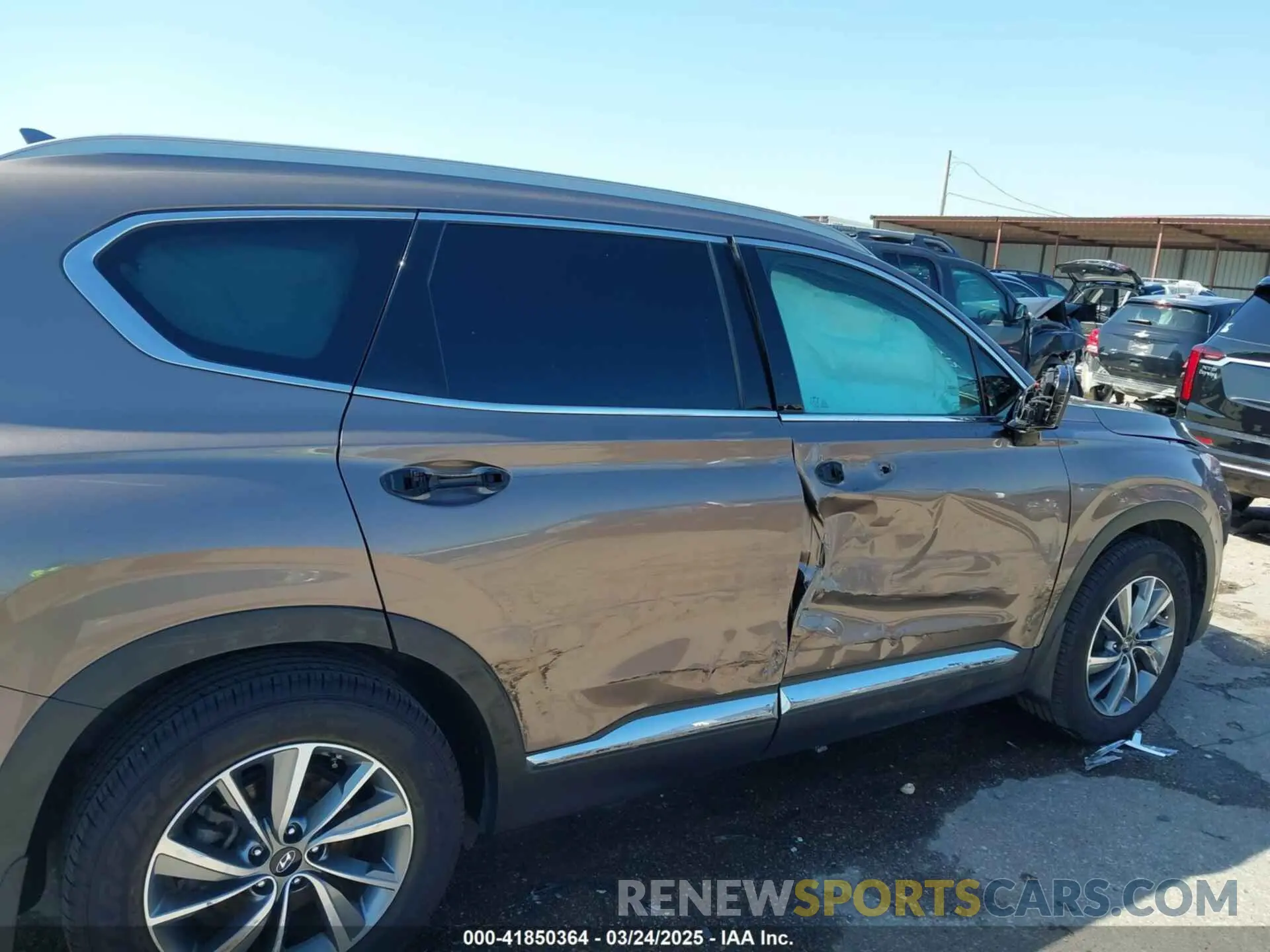 6 Photograph of a damaged car 5NMS33AD6LH187106 HYUNDAI SANTA FE 2020