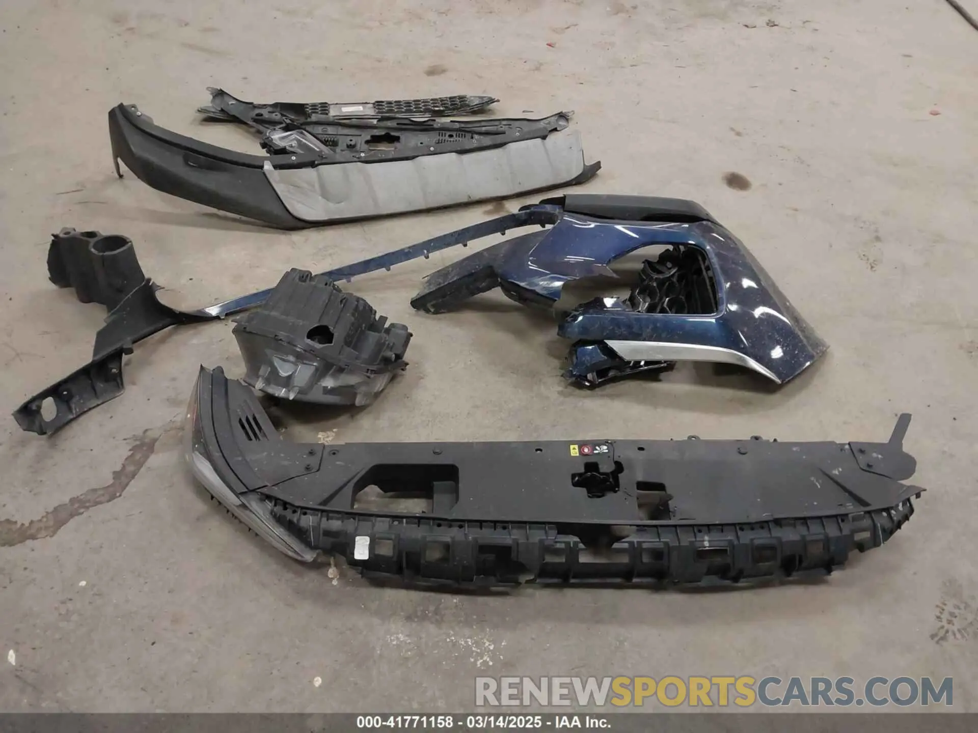 19 Photograph of a damaged car 5NMS33AD6LH238944 HYUNDAI SANTA FE 2020