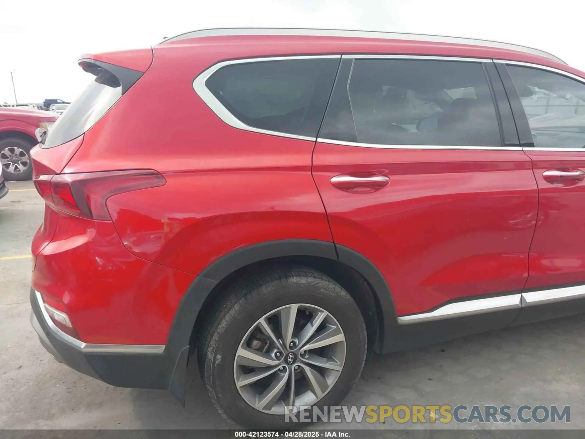 20 Photograph of a damaged car 5NMS33AD7LH241559 HYUNDAI SANTA FE 2020