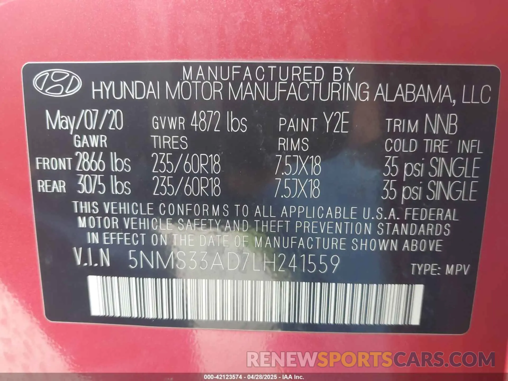 9 Photograph of a damaged car 5NMS33AD7LH241559 HYUNDAI SANTA FE 2020