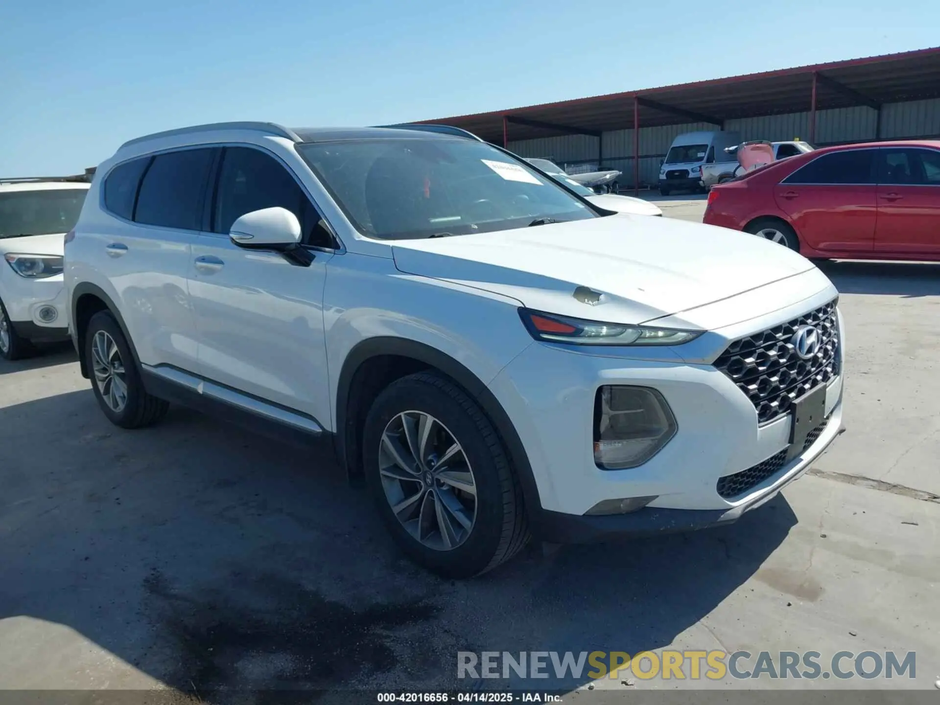 1 Фотография поврежденного автомобиля 5NMS33AD8LH165530 HYUNDAI SANTA FE 2020