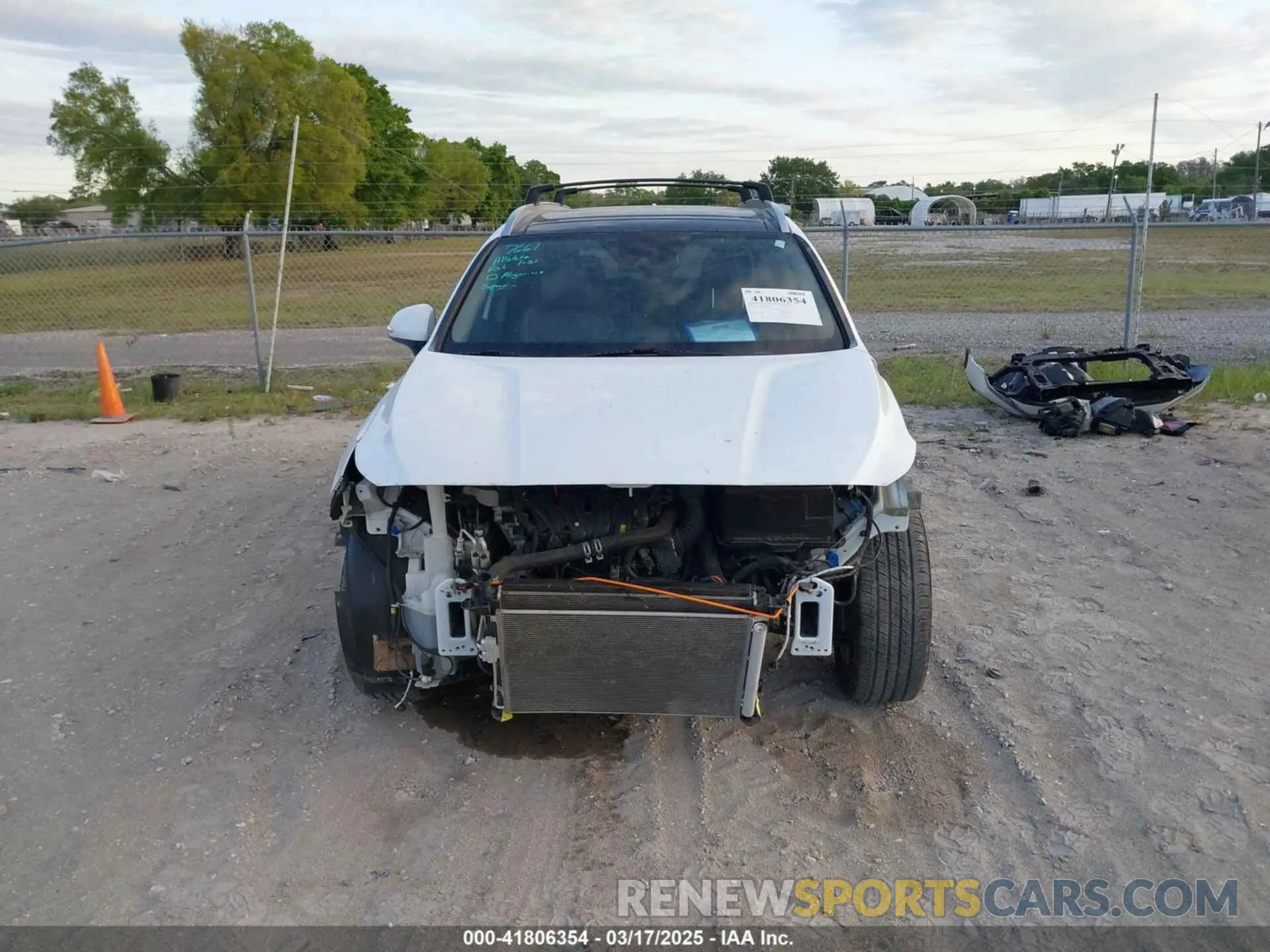 13 Фотография поврежденного автомобиля 5NMS33AD8LH300490 HYUNDAI SANTA FE 2020