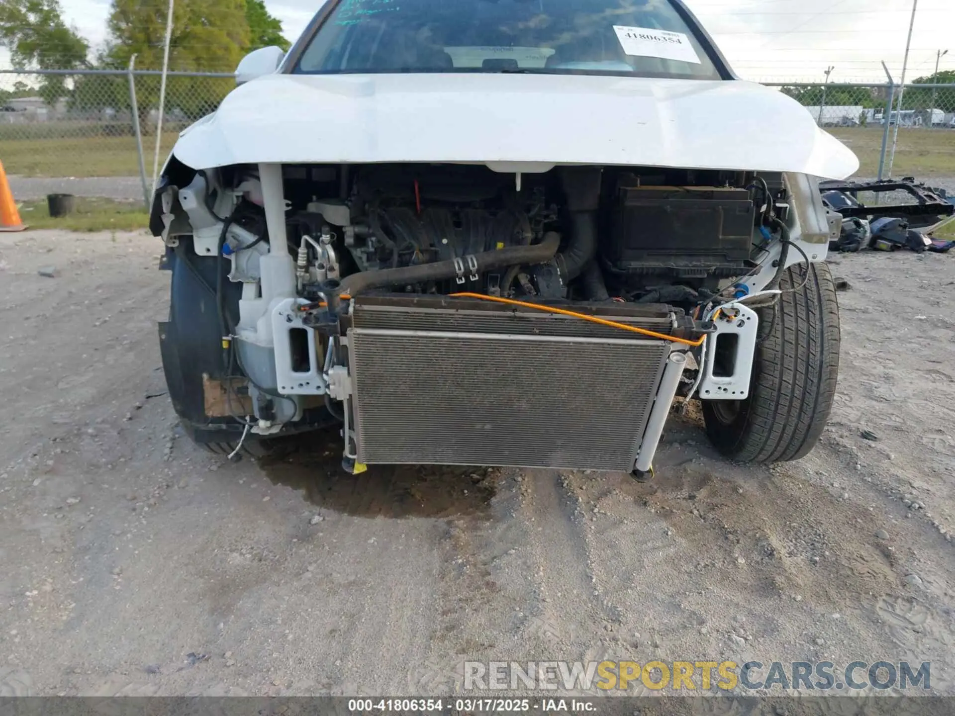 6 Фотография поврежденного автомобиля 5NMS33AD8LH300490 HYUNDAI SANTA FE 2020