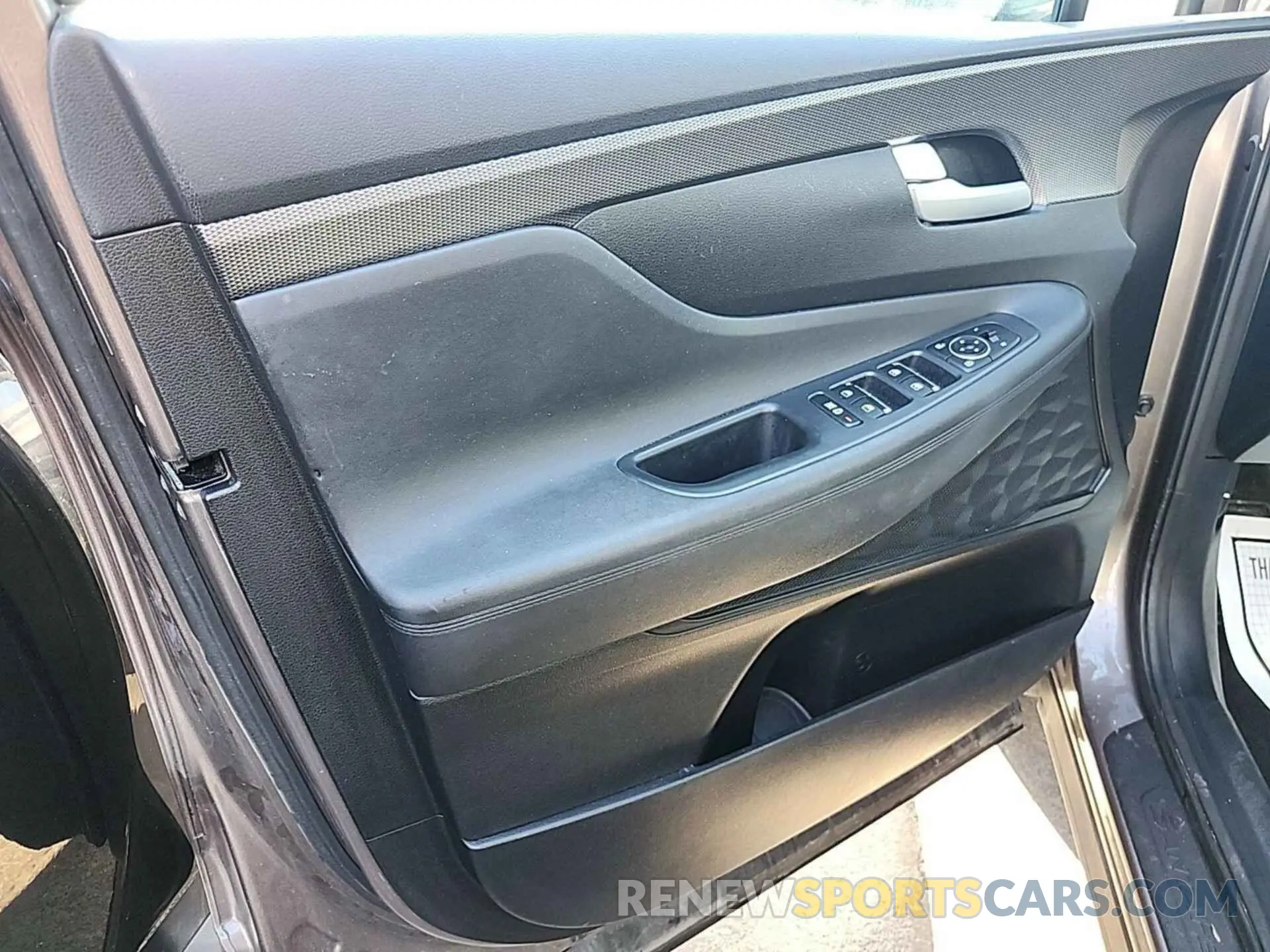 6 Фотография поврежденного автомобиля 5NMS33ADXLH217319 HYUNDAI SANTA FE 2020