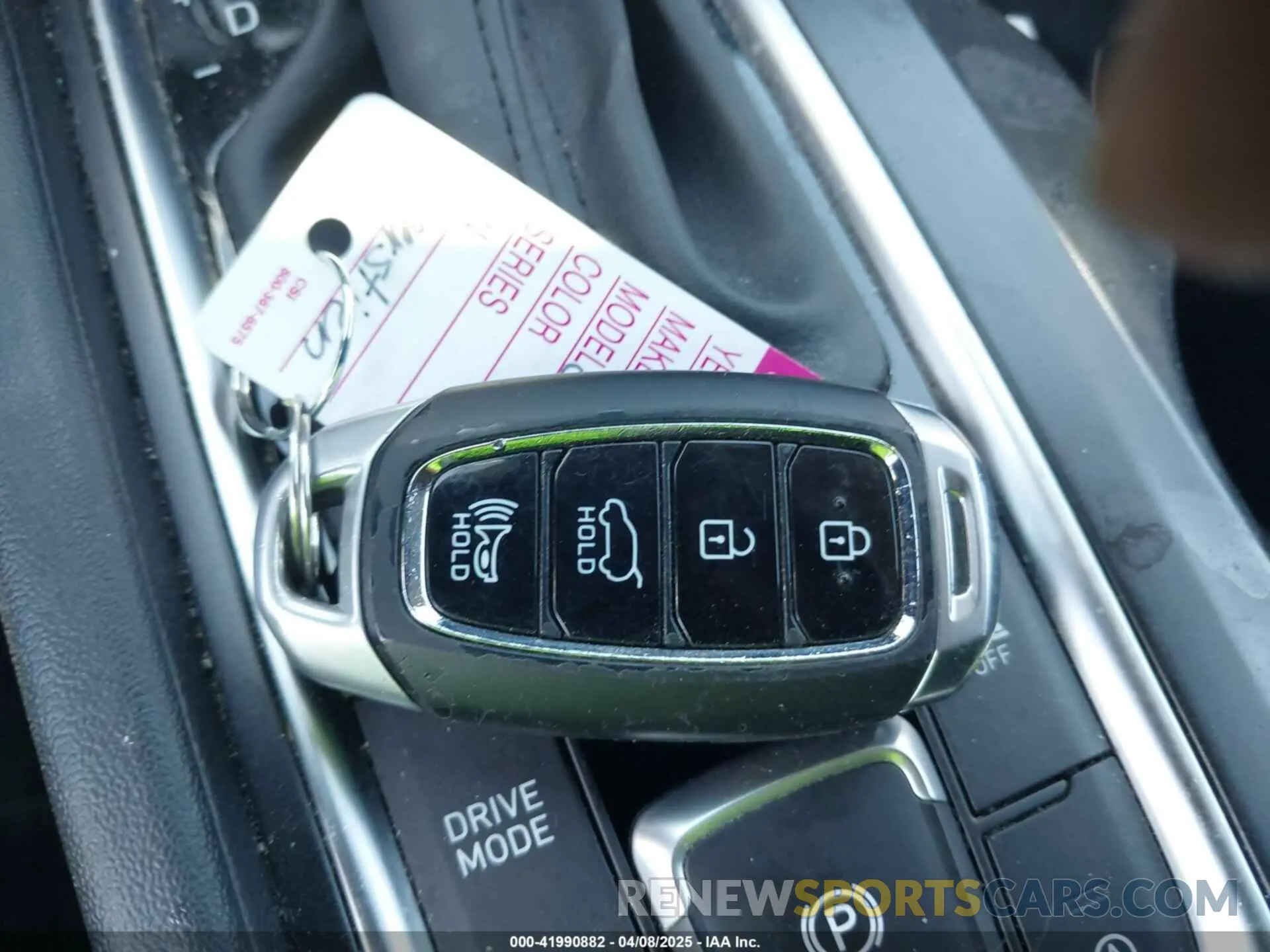 11 Photograph of a damaged car 5NMS3CAD0LH262785 HYUNDAI SANTA FE 2020