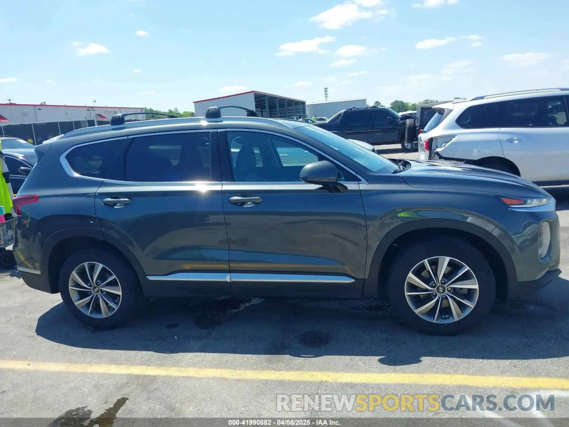 13 Photograph of a damaged car 5NMS3CAD0LH262785 HYUNDAI SANTA FE 2020