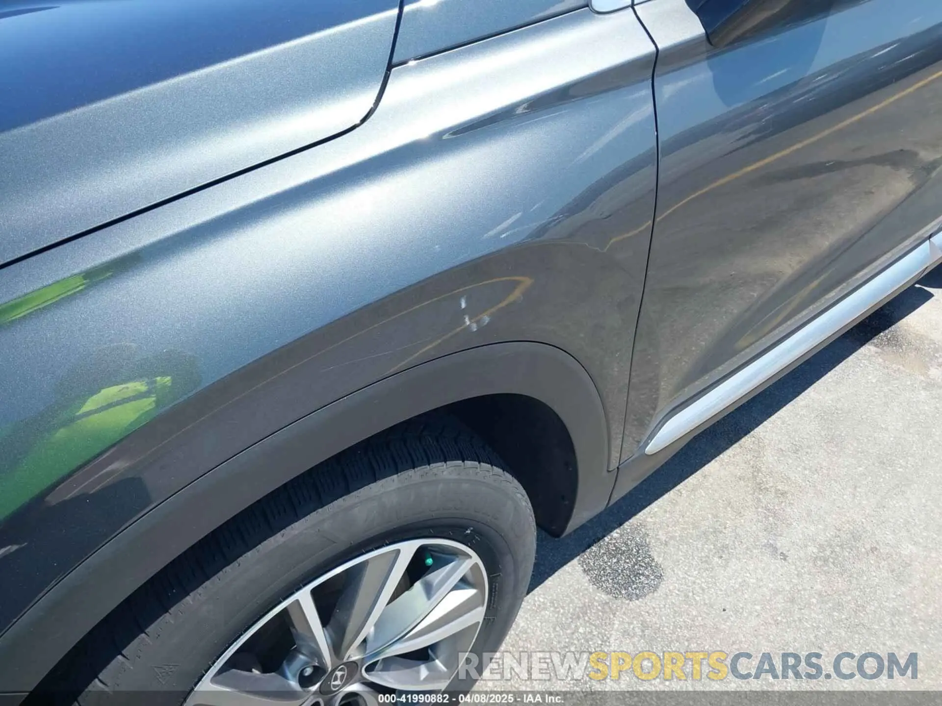 6 Photograph of a damaged car 5NMS3CAD0LH262785 HYUNDAI SANTA FE 2020
