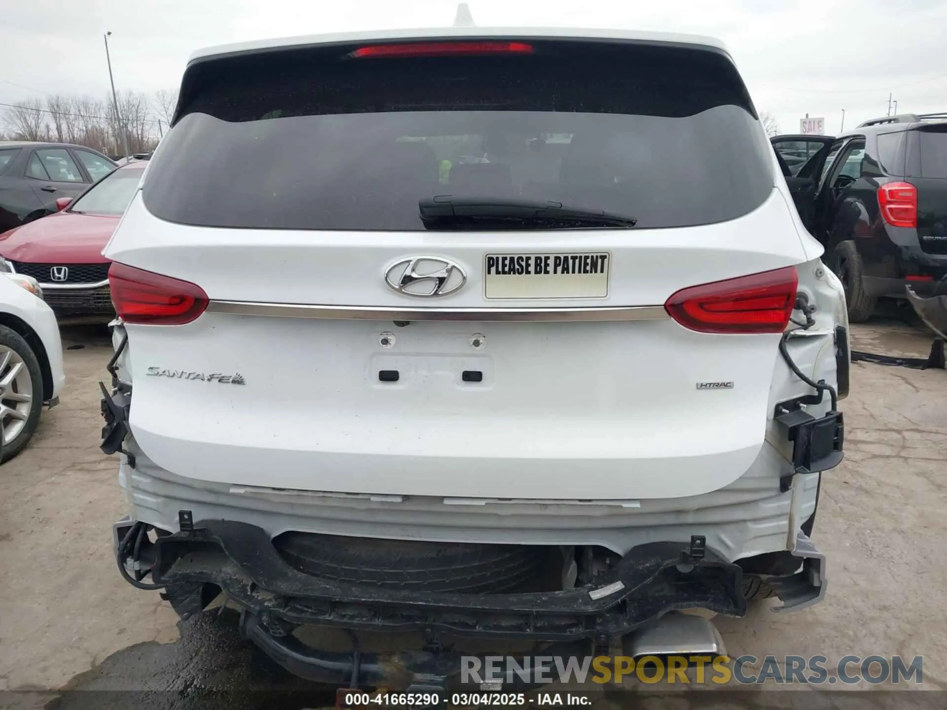 17 Photograph of a damaged car 5NMS3CAD1LH162128 HYUNDAI SANTA FE 2020