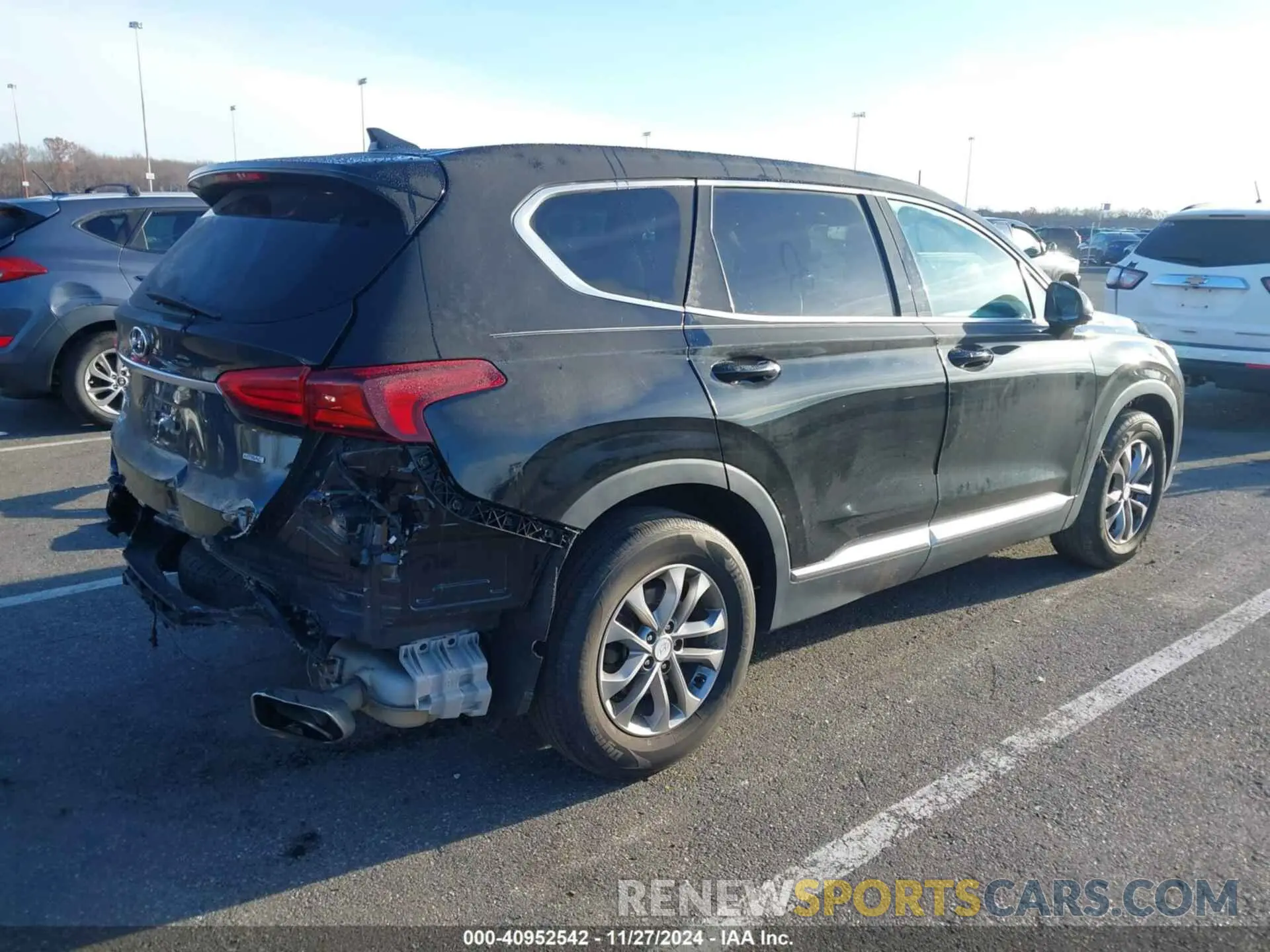 4 Фотография поврежденного автомобиля 5NMS3CAD1LH181245 HYUNDAI SANTA FE 2020