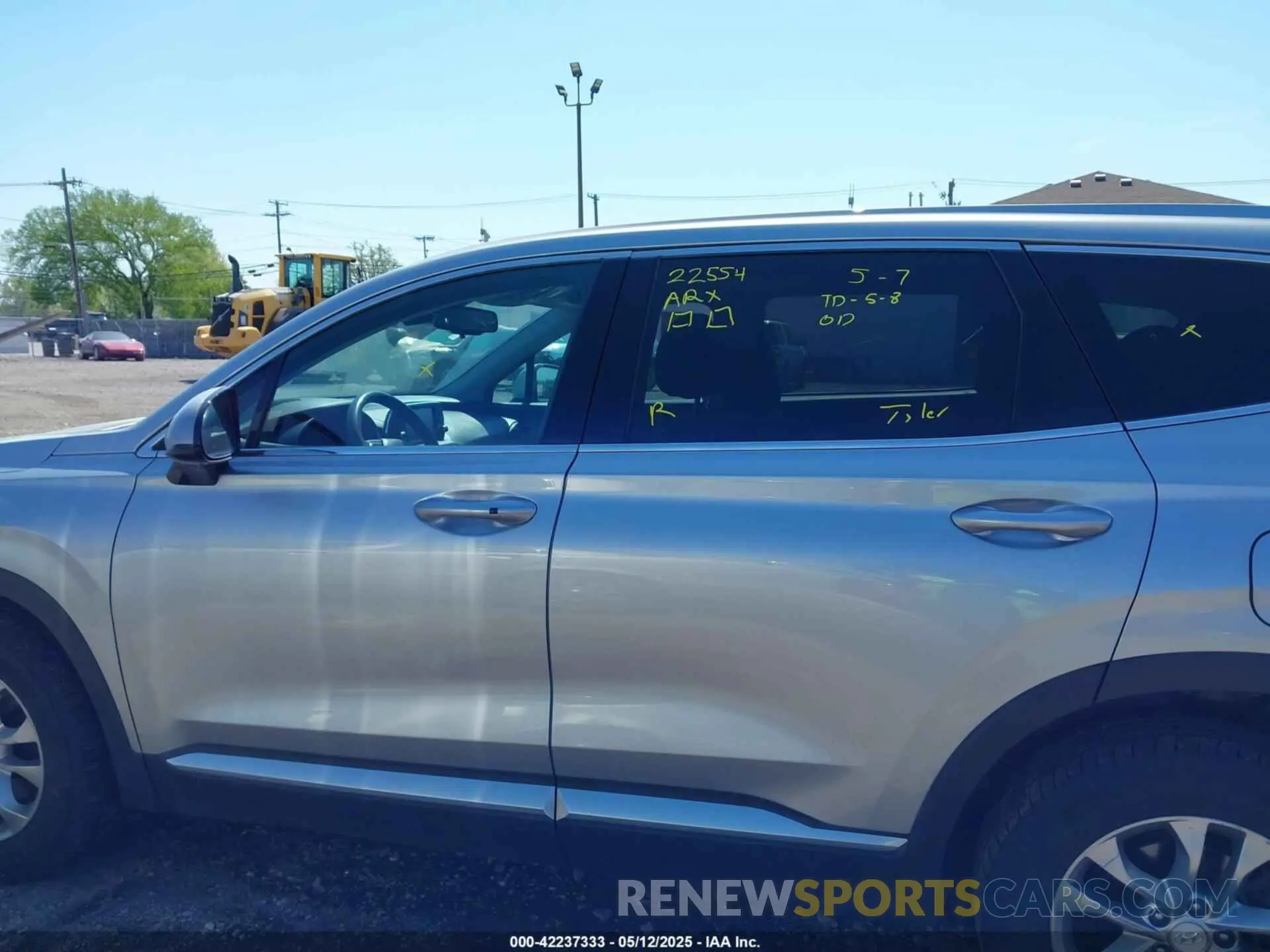 14 Photograph of a damaged car 5NMS3CAD1LH291969 HYUNDAI SANTA FE 2020
