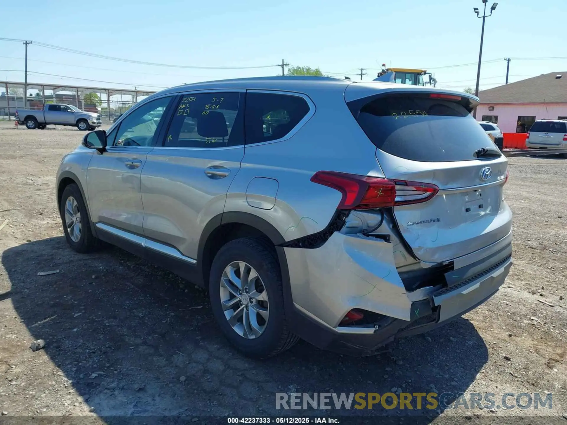 3 Photograph of a damaged car 5NMS3CAD1LH291969 HYUNDAI SANTA FE 2020
