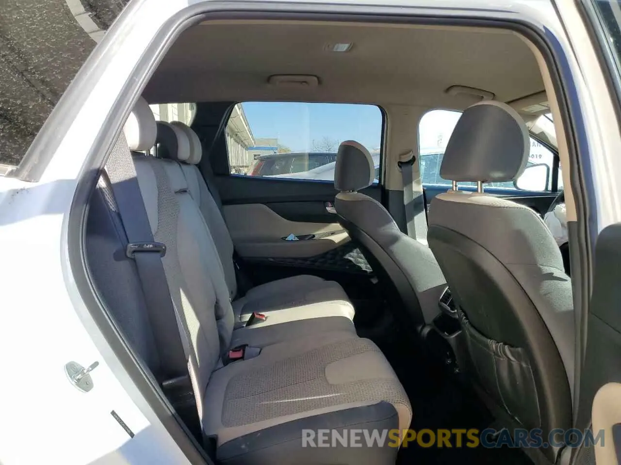 11 Photograph of a damaged car 5NMS3CAD4LH174001 HYUNDAI SANTA FE 2020