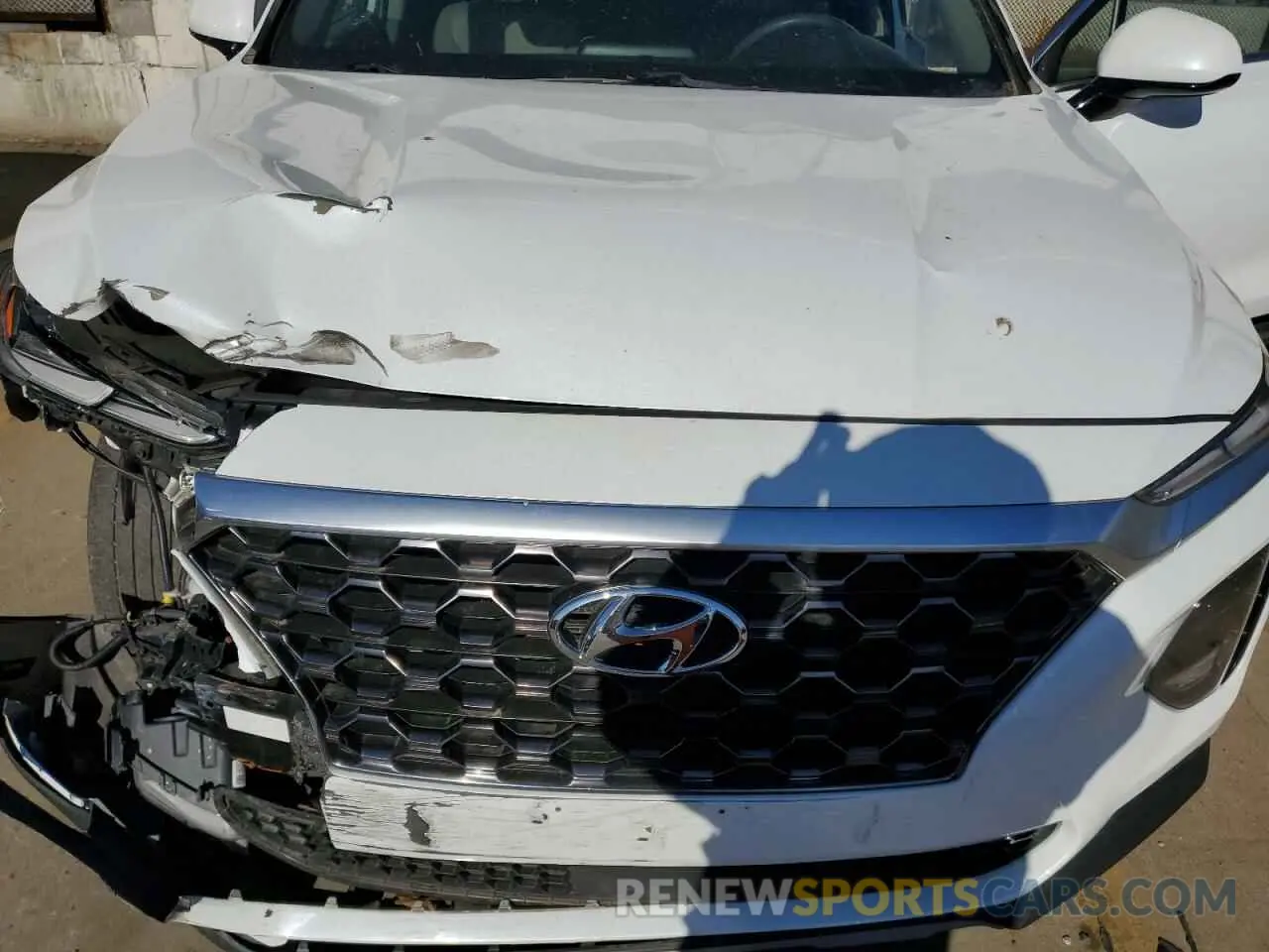 12 Photograph of a damaged car 5NMS3CAD4LH174001 HYUNDAI SANTA FE 2020