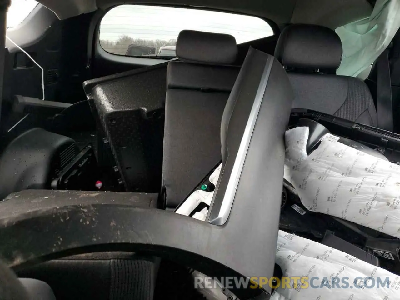 10 Фотография поврежденного автомобиля 5NMS3CAD5LH205823 HYUNDAI SANTA FE 2020