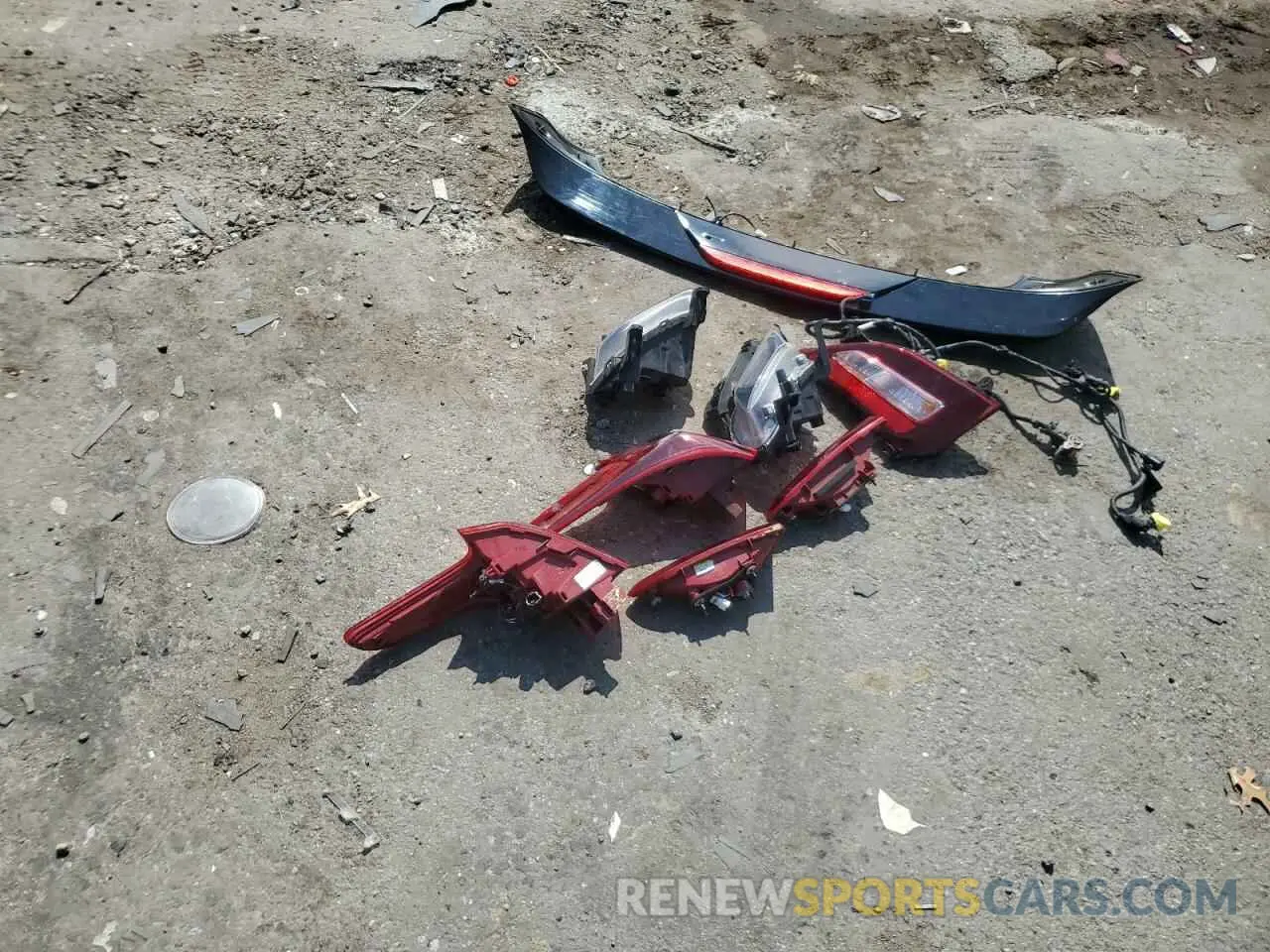 13 Photograph of a damaged car 5NMS3CAD5LH241186 HYUNDAI SANTA FE 2020