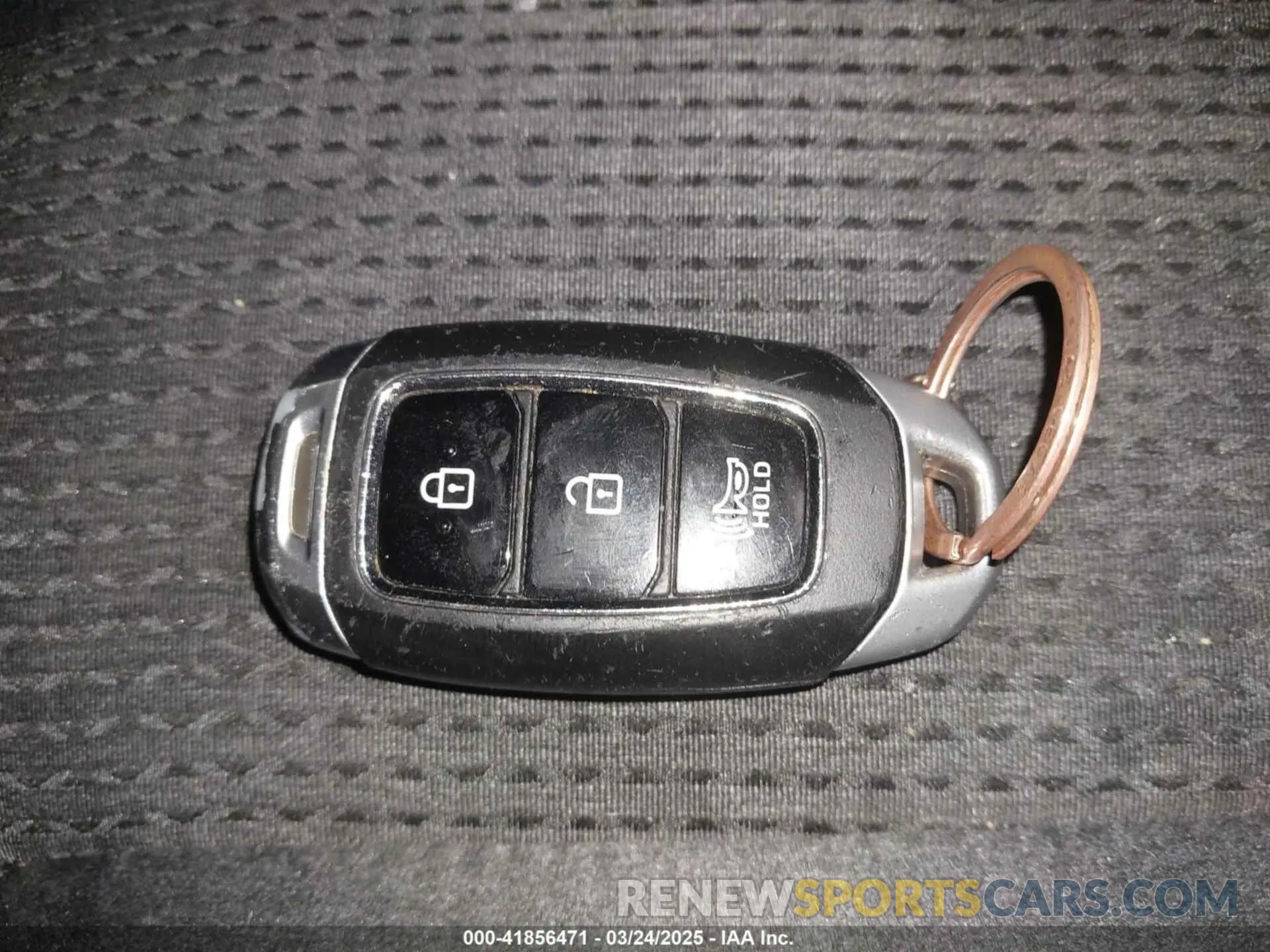 11 Photograph of a damaged car 5NMS3CAD6LH215275 HYUNDAI SANTA FE 2020