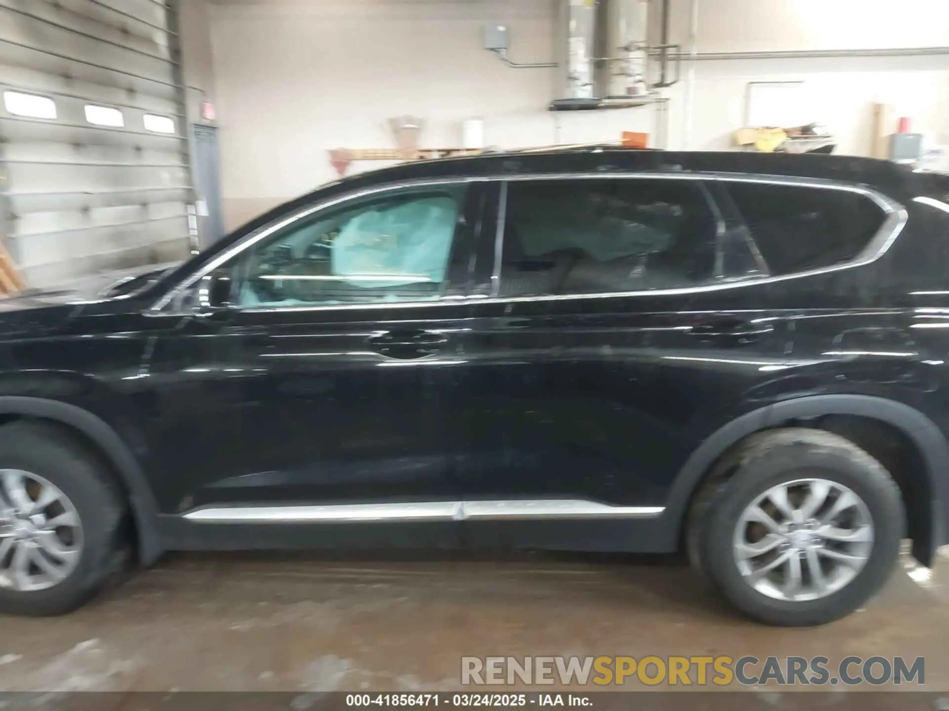 15 Photograph of a damaged car 5NMS3CAD6LH215275 HYUNDAI SANTA FE 2020