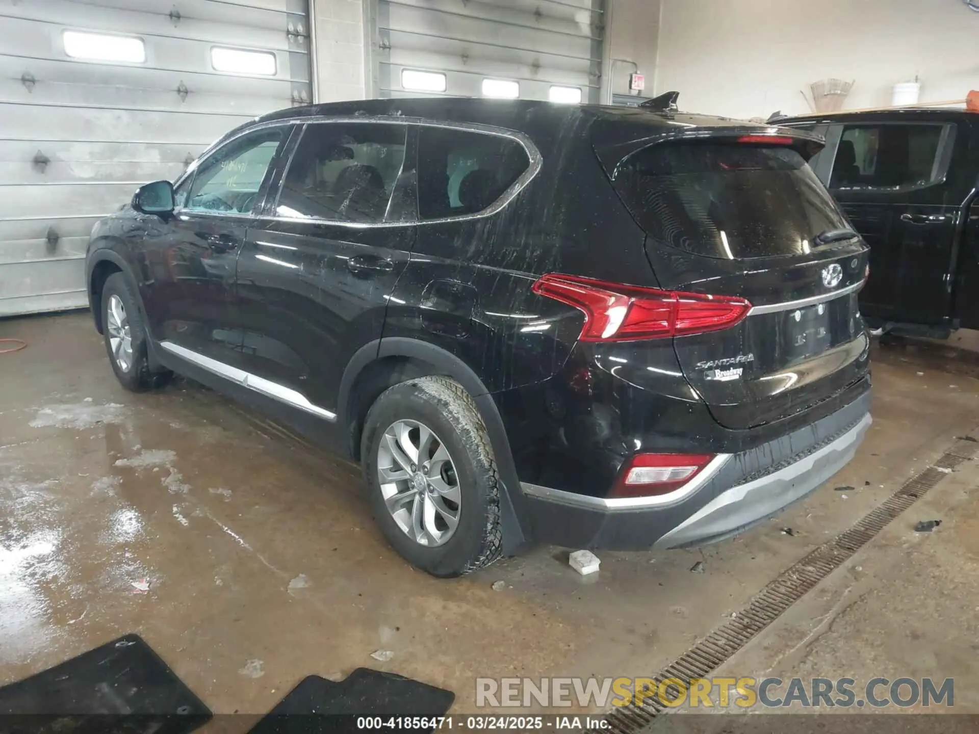 3 Photograph of a damaged car 5NMS3CAD6LH215275 HYUNDAI SANTA FE 2020