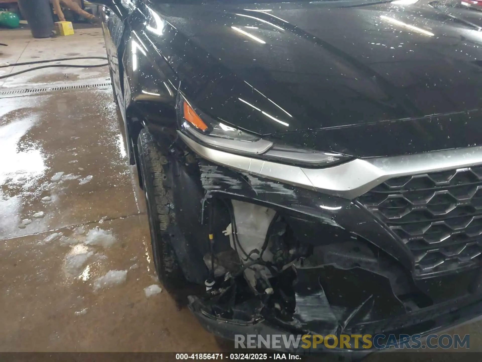 6 Photograph of a damaged car 5NMS3CAD6LH215275 HYUNDAI SANTA FE 2020