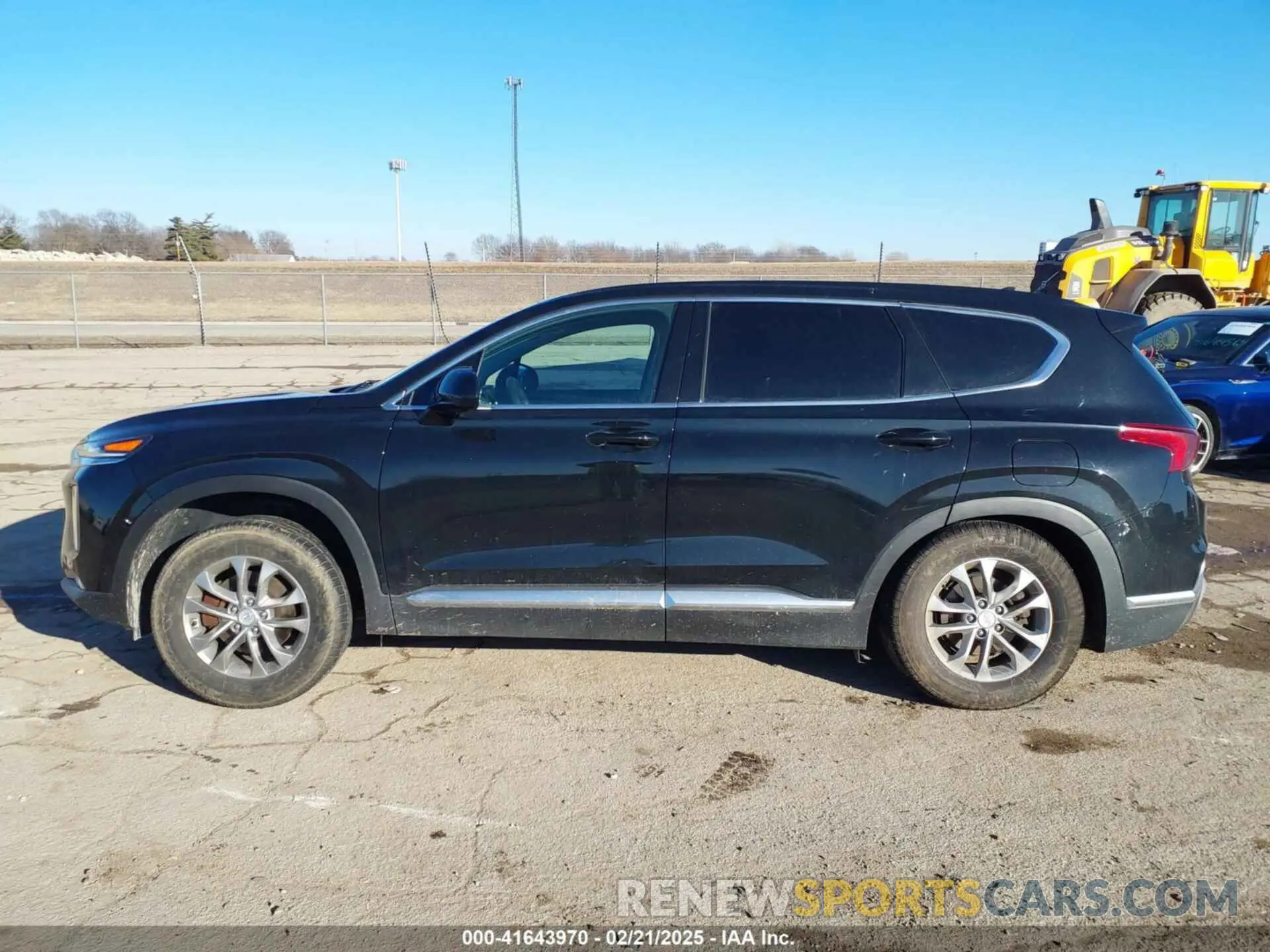 15 Photograph of a damaged car 5NMS3CADXLH156974 HYUNDAI SANTA FE 2020
