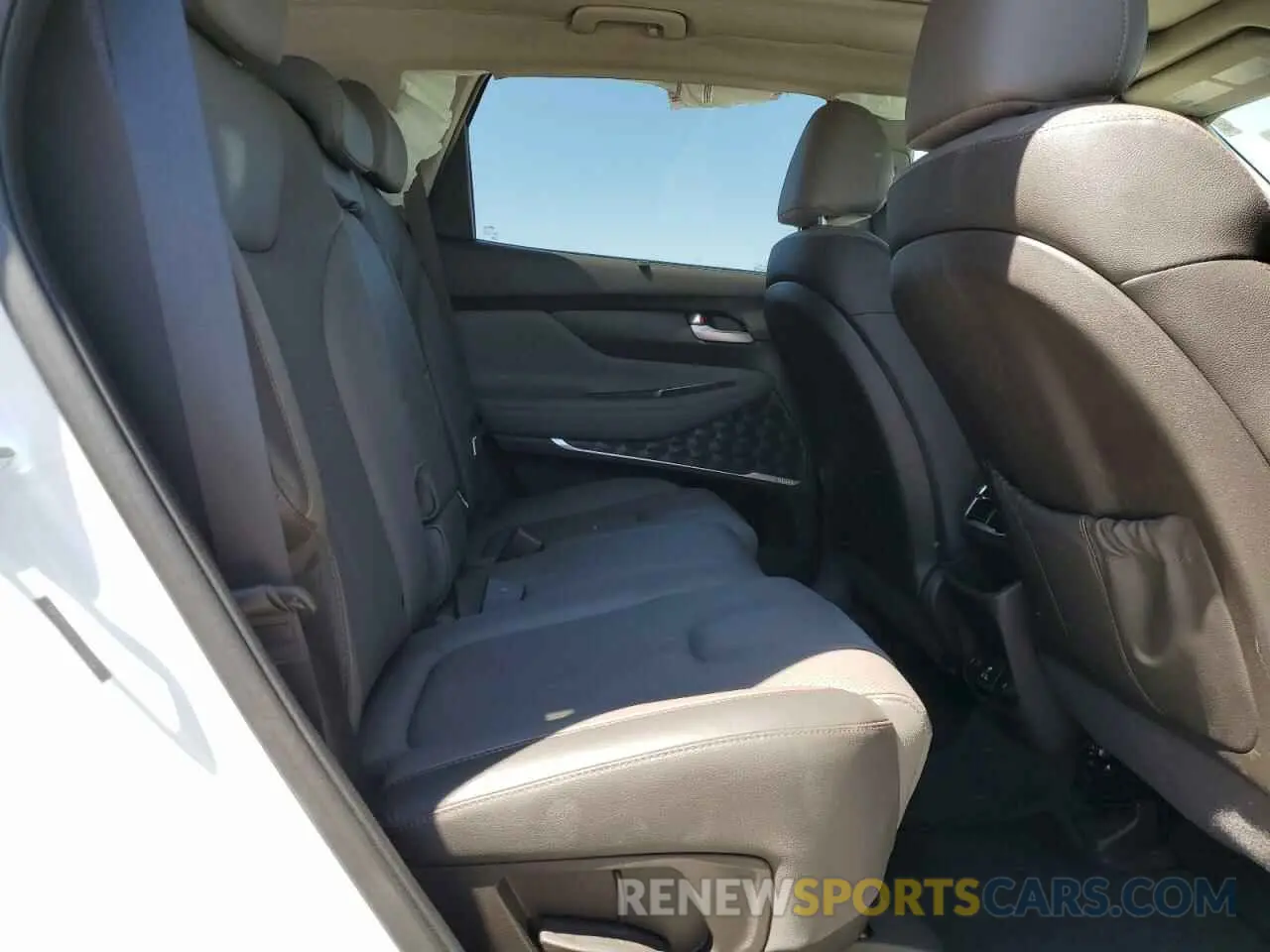 11 Photograph of a damaged car 5NMS53AD2LH235470 HYUNDAI SANTA FE 2020