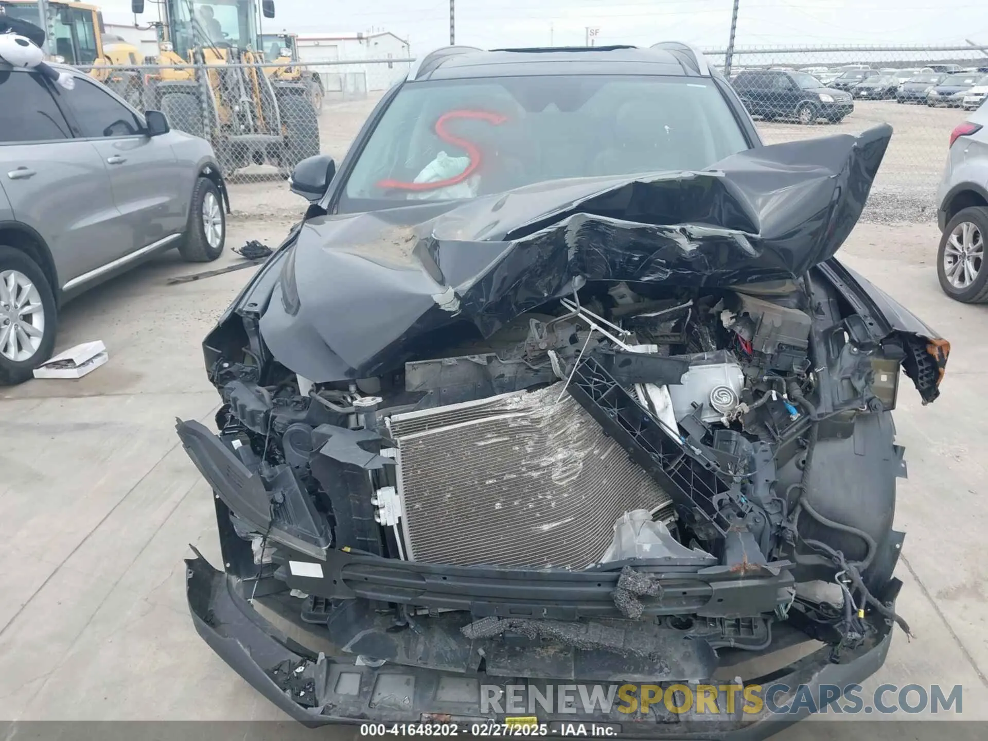 13 Photograph of a damaged car 5NMS53AD9LH180421 HYUNDAI SANTA FE 2020