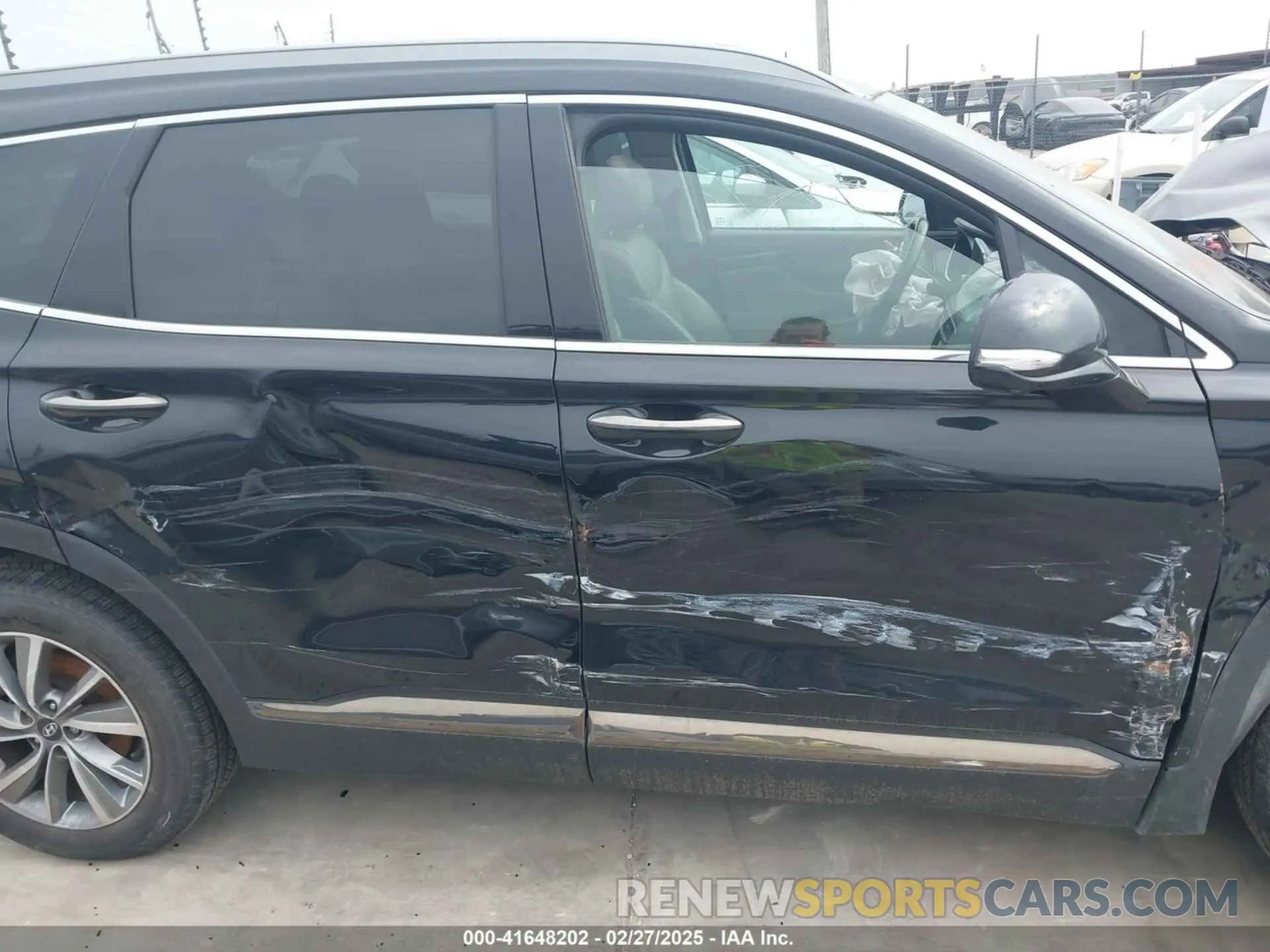 14 Photograph of a damaged car 5NMS53AD9LH180421 HYUNDAI SANTA FE 2020
