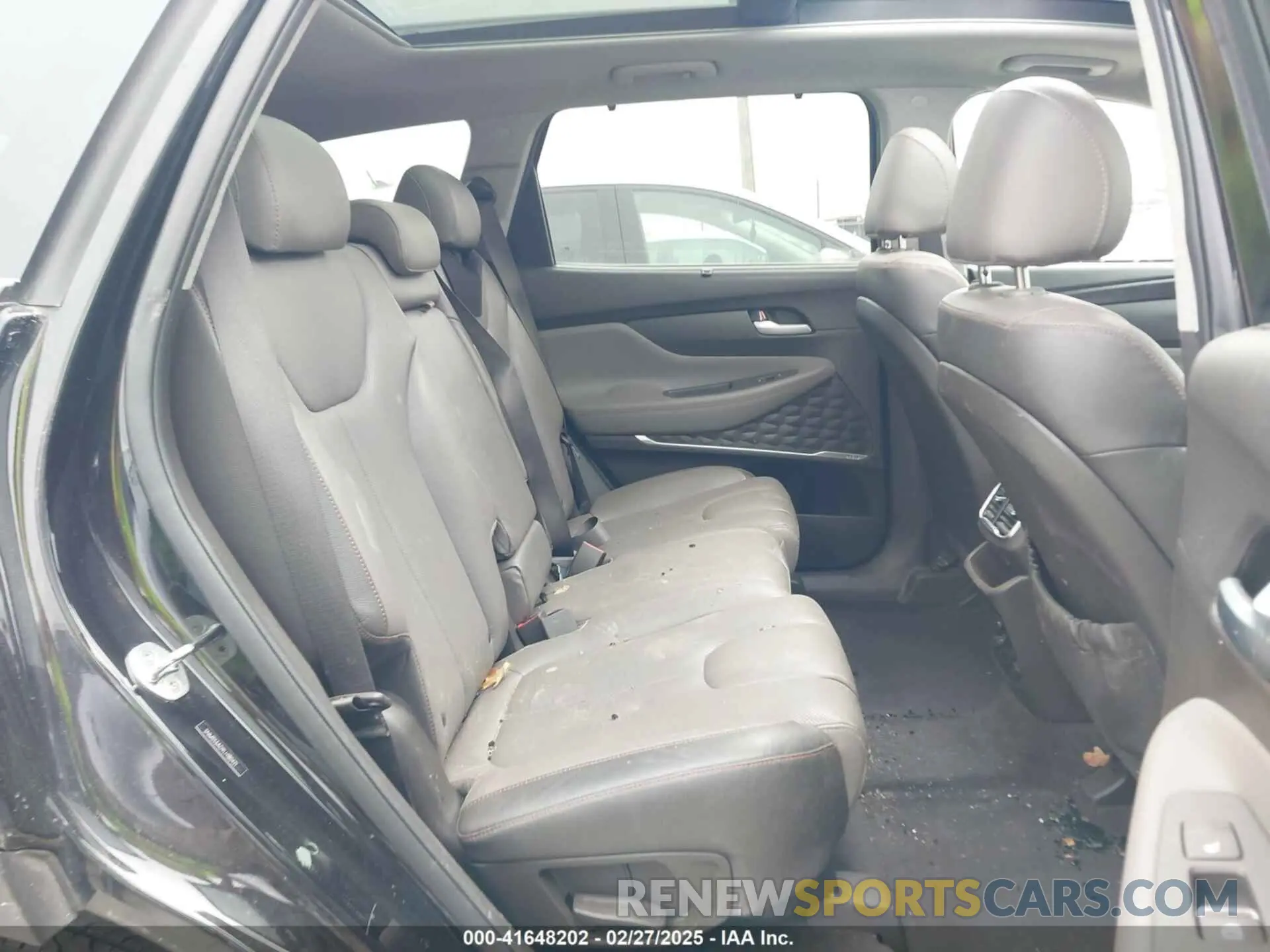 8 Photograph of a damaged car 5NMS53AD9LH180421 HYUNDAI SANTA FE 2020