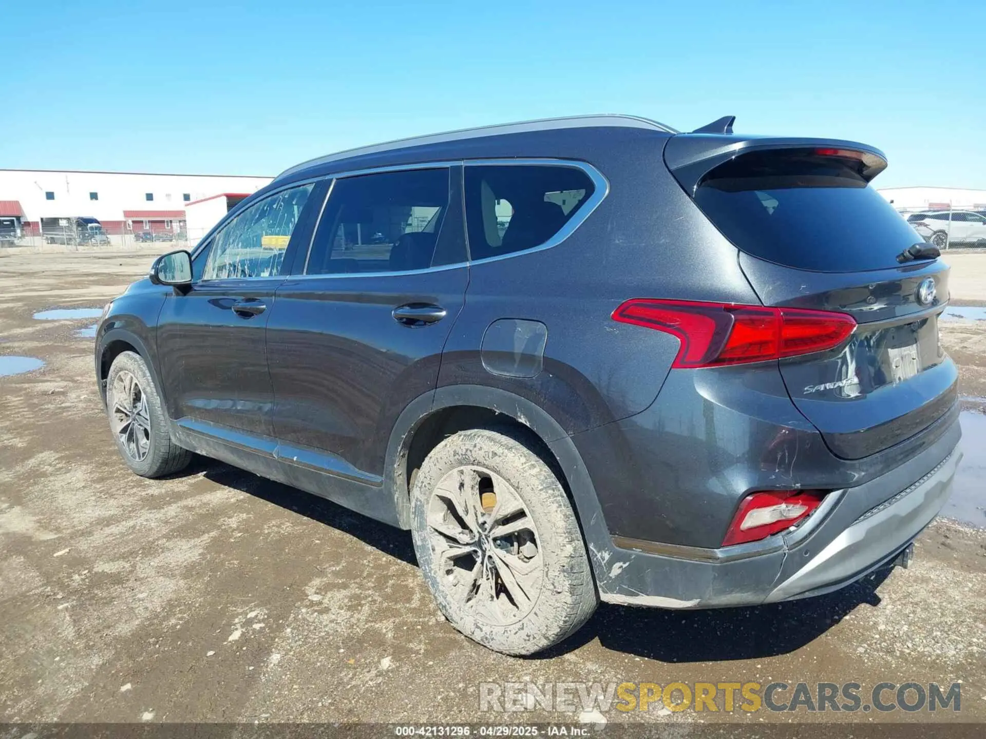 3 Photograph of a damaged car 5NMS5CAA0LH208063 HYUNDAI SANTA FE 2020