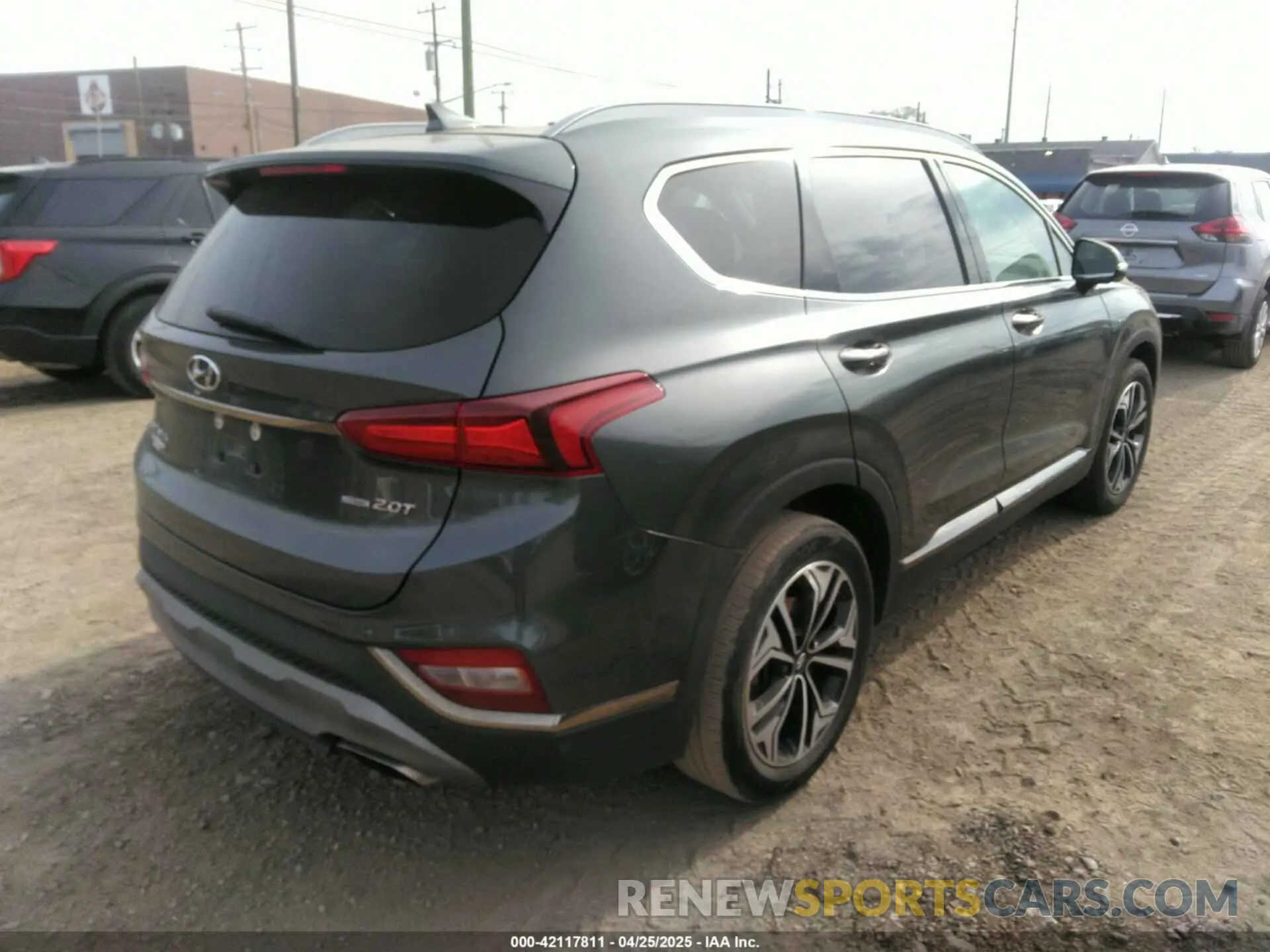 4 Photograph of a damaged car 5NMS5CAA4LH147252 HYUNDAI SANTA FE 2020