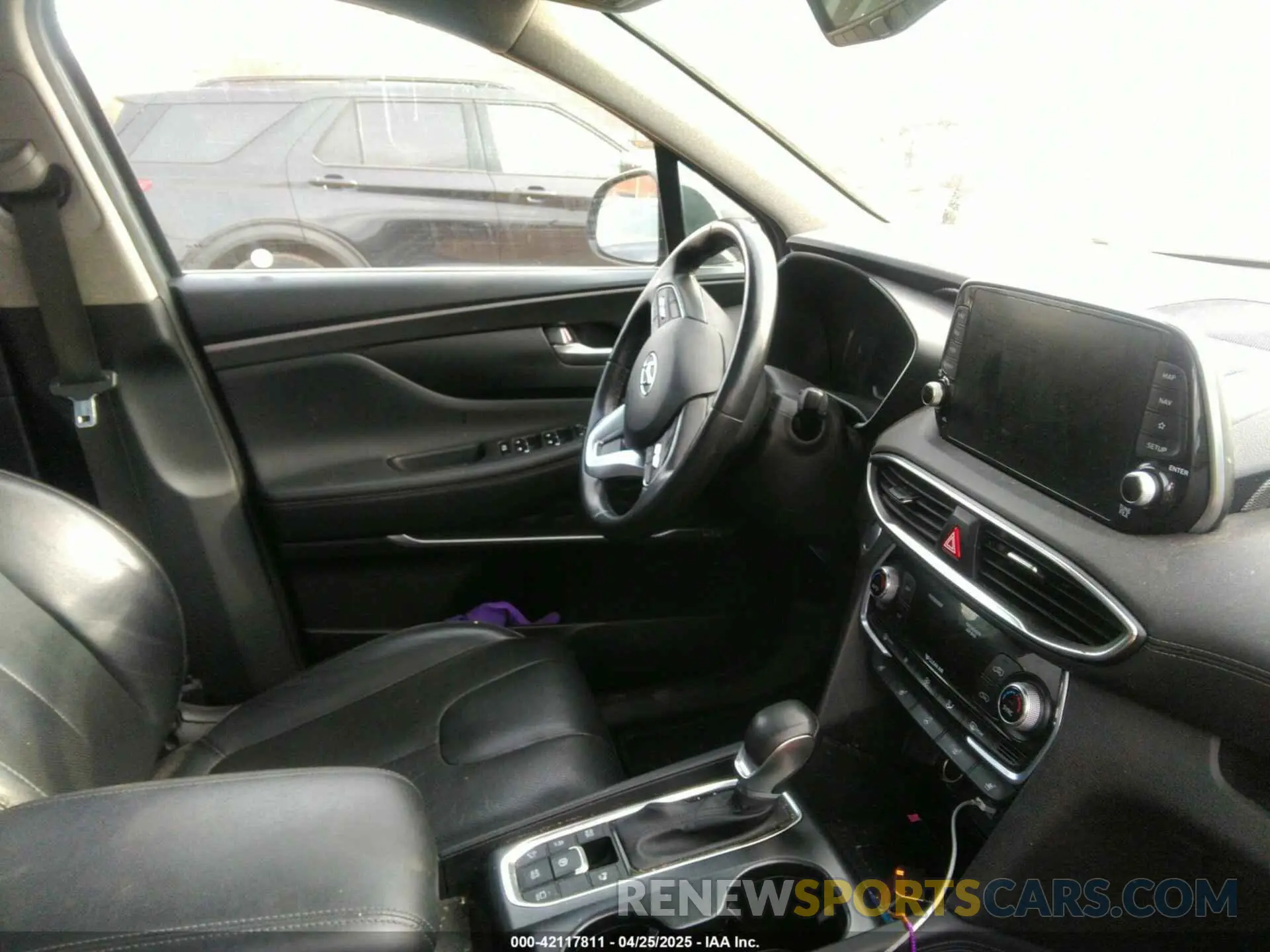 5 Photograph of a damaged car 5NMS5CAA4LH147252 HYUNDAI SANTA FE 2020