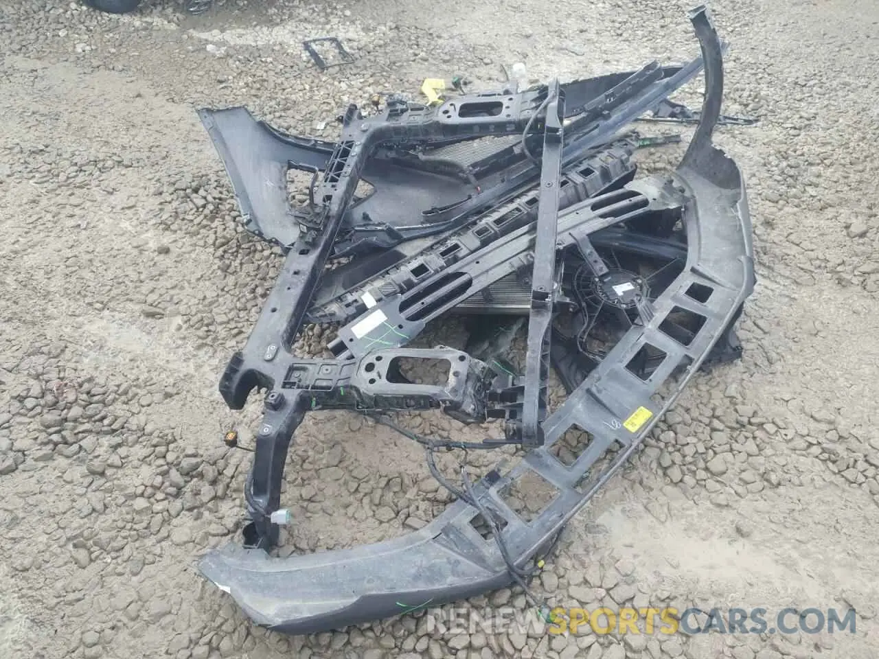 12 Photograph of a damaged car 5NMS5CAA7LH255140 HYUNDAI SANTA FE 2020