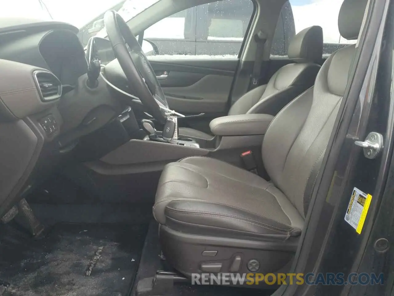 7 Photograph of a damaged car 5NMS5CAA7LH255140 HYUNDAI SANTA FE 2020
