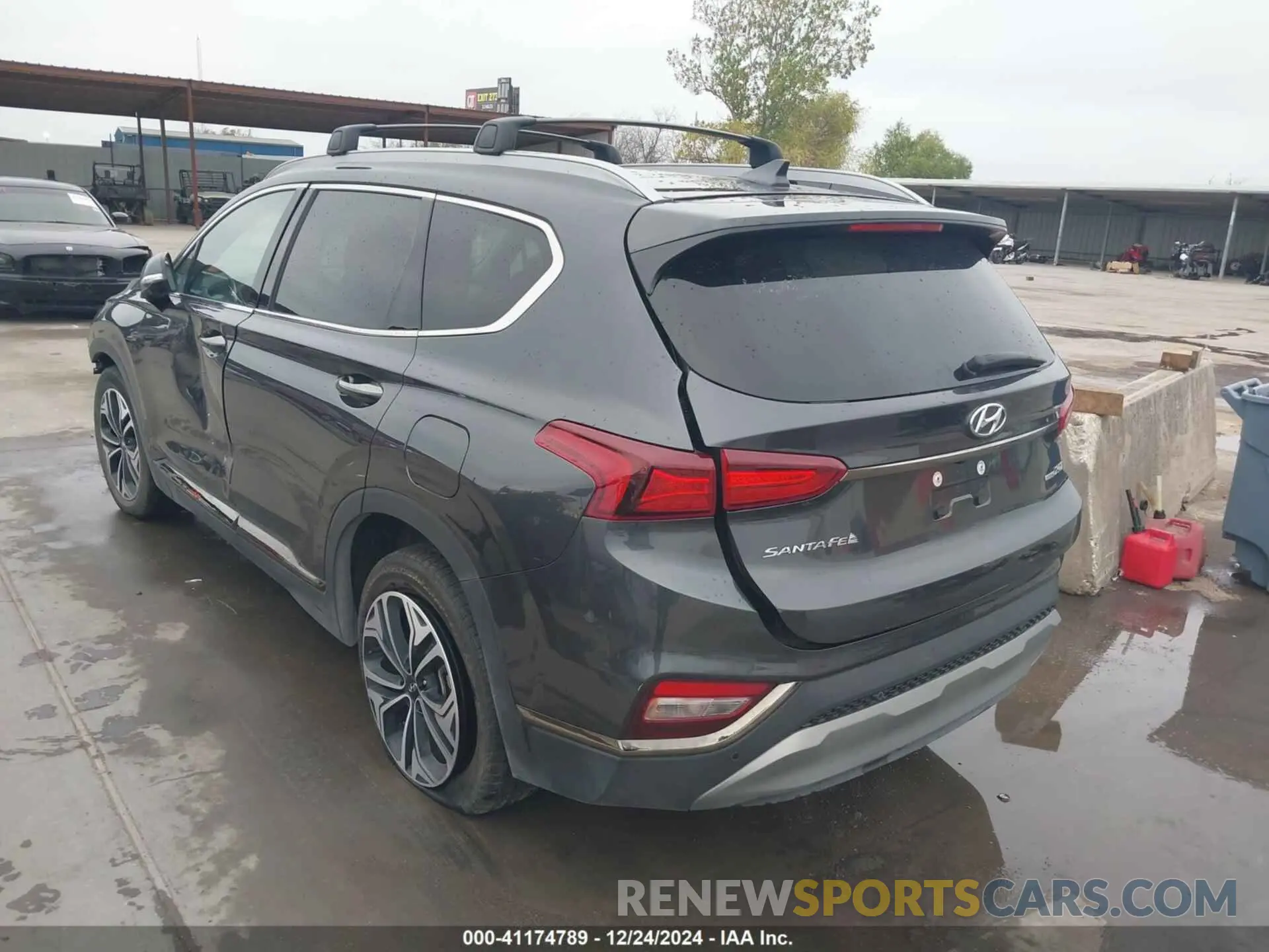 3 Photograph of a damaged car 5NMS5CAA9LH280850 HYUNDAI SANTA FE 2020