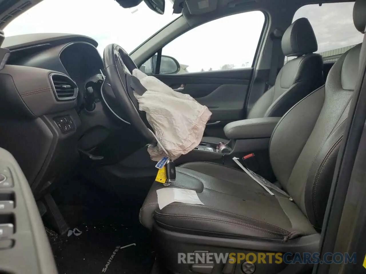 7 Photograph of a damaged car 5NMS5CAD0LH142401 HYUNDAI SANTA FE 2020