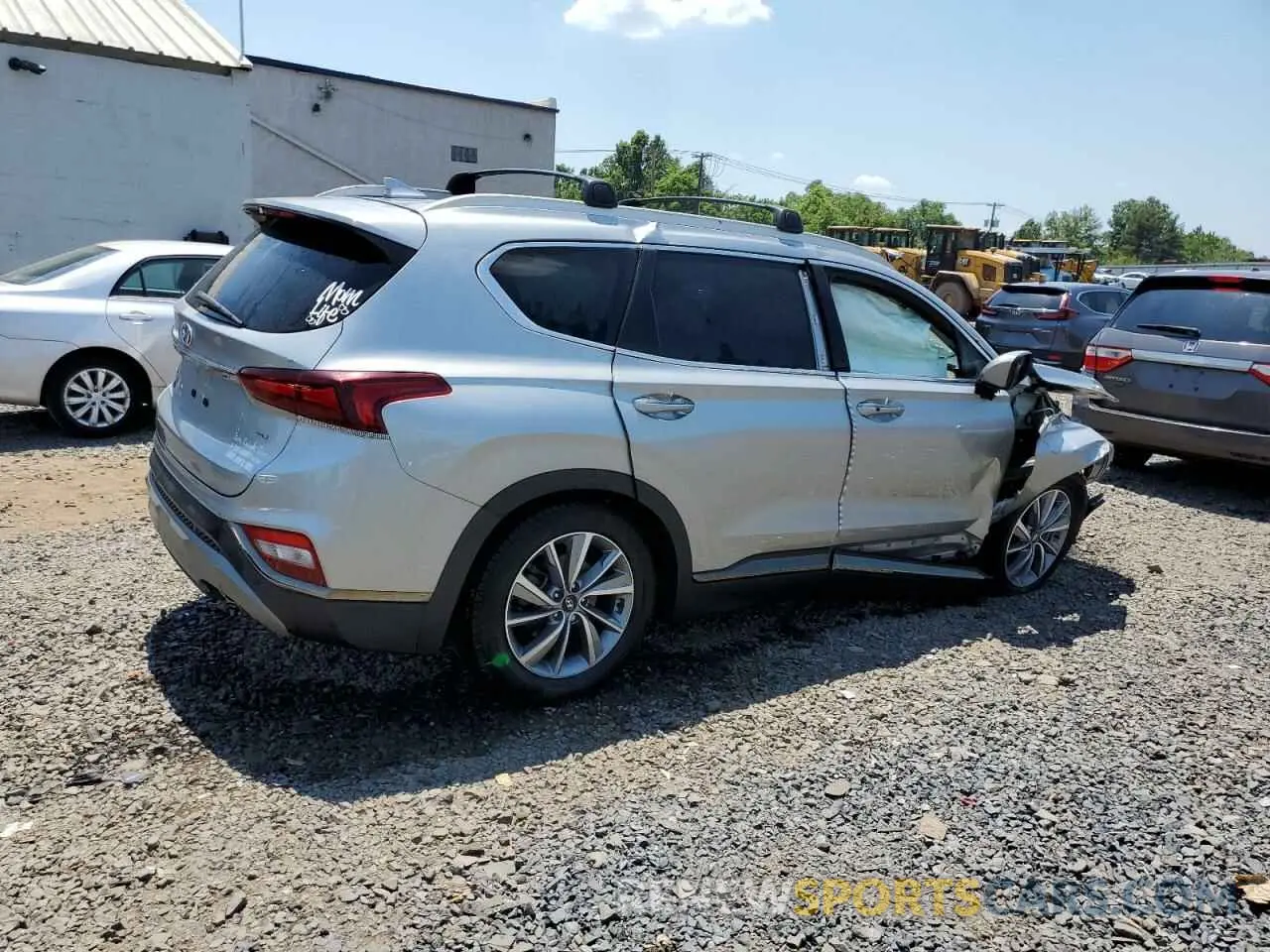 3 Photograph of a damaged car 5NMS5CAD4LH268972 HYUNDAI SANTA FE 2020