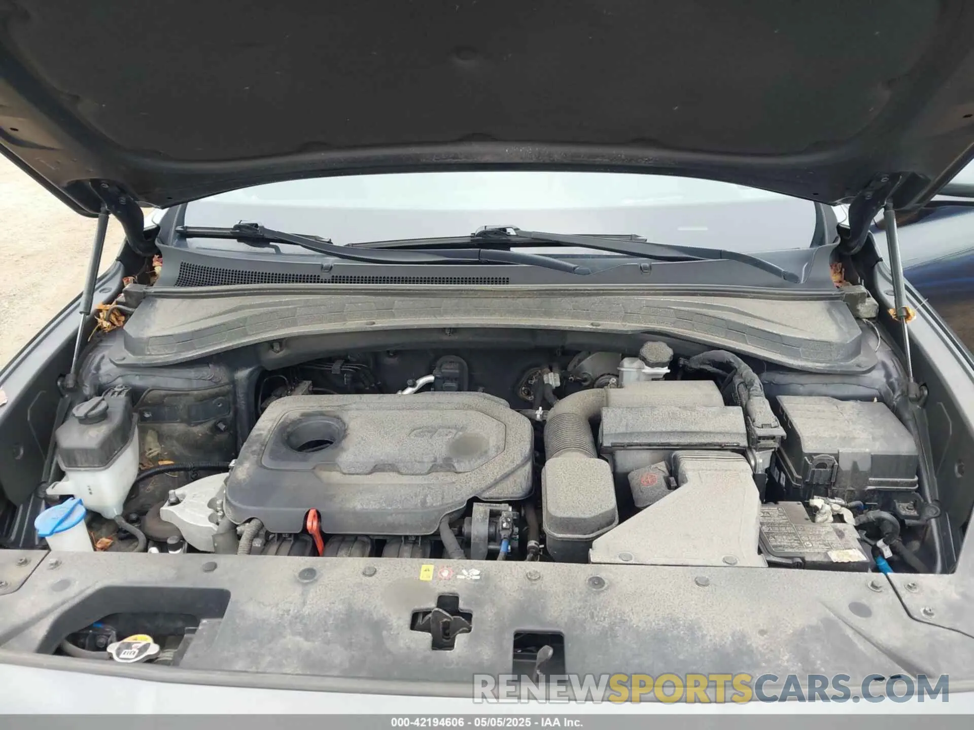 10 Photograph of a damaged car 5NMS5CAD6LH208563 HYUNDAI SANTA FE 2020