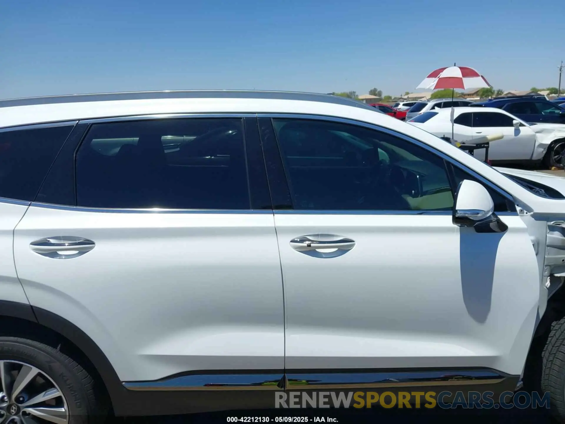 14 Photograph of a damaged car 5NMS5CAD8LH209374 HYUNDAI SANTA FE 2020