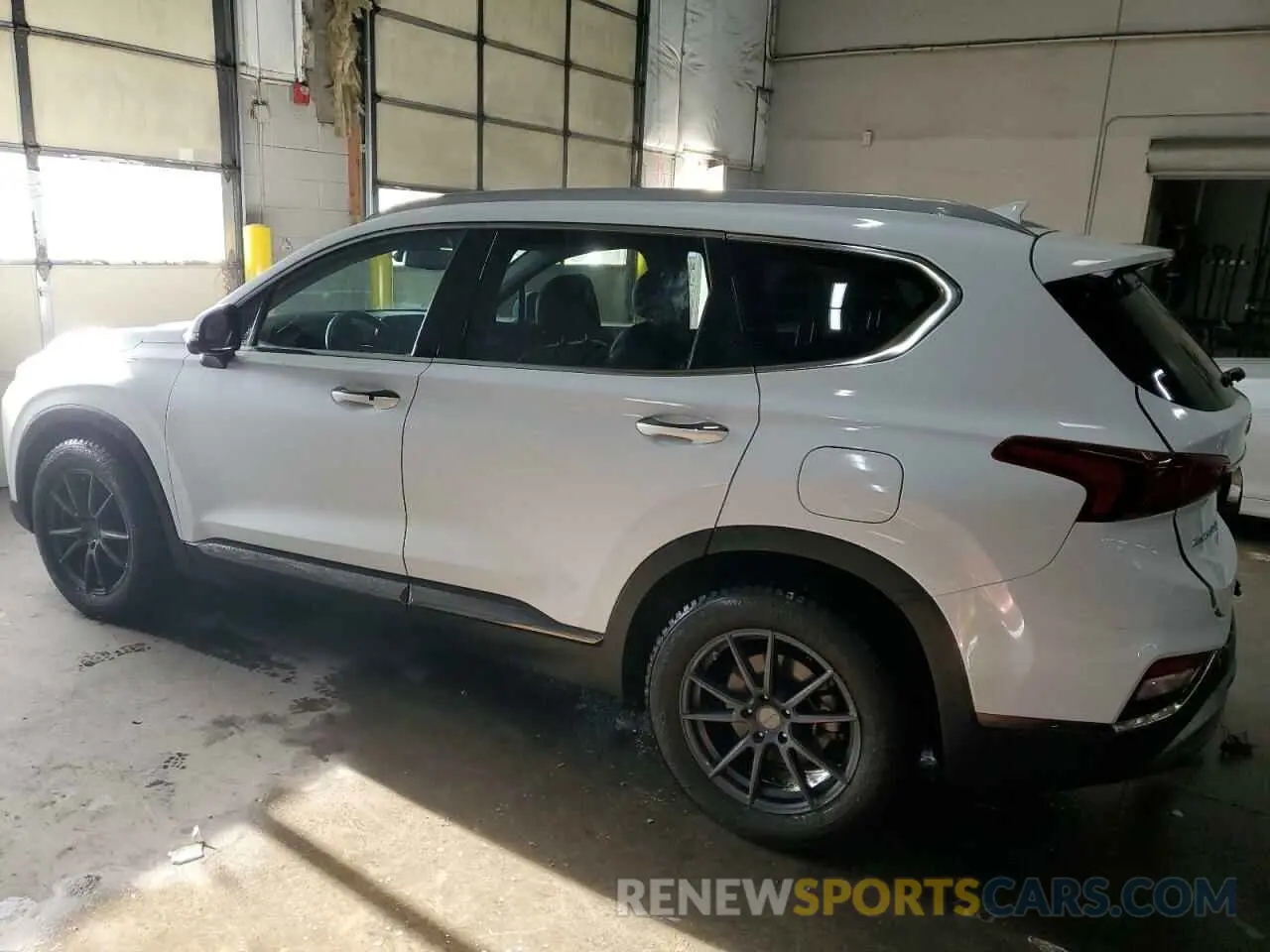 2 Photograph of a damaged car 5NMS5CAD9LH163313 HYUNDAI SANTA FE 2020