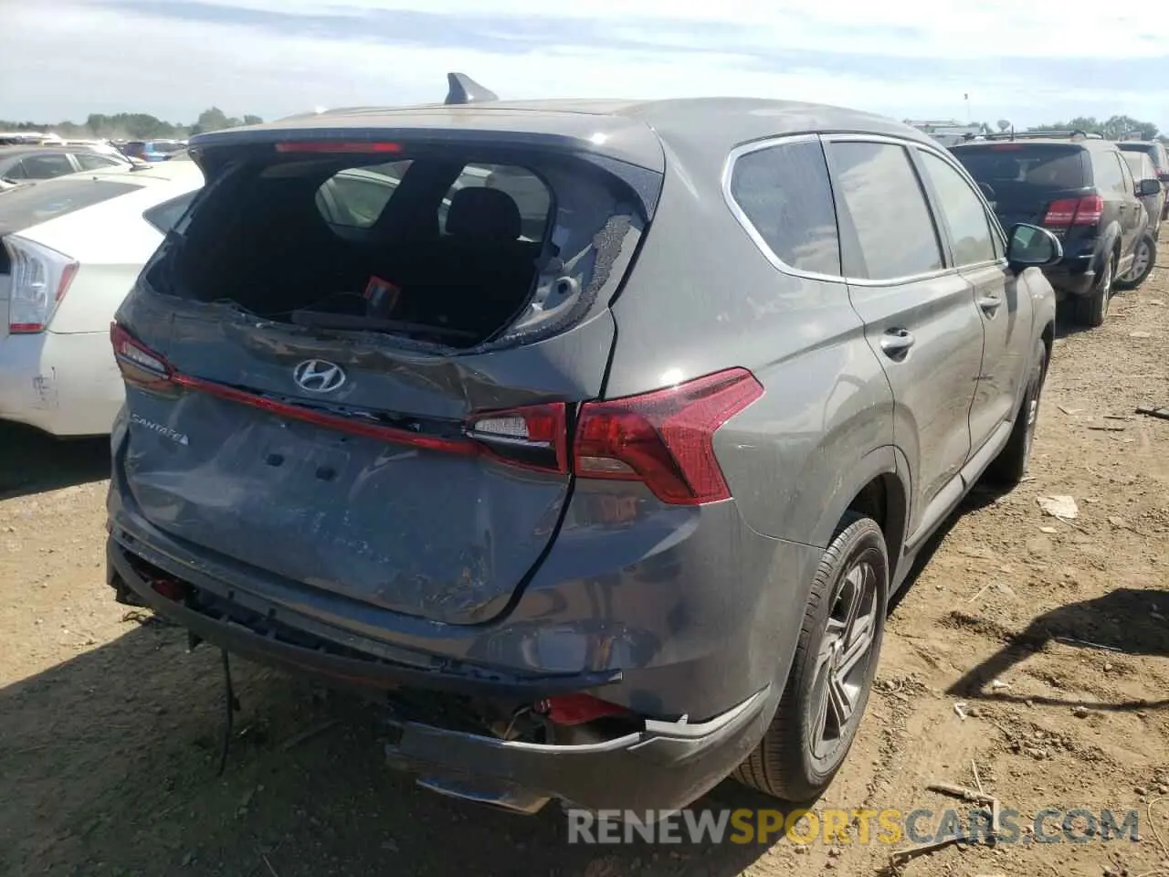 4 Photograph of a damaged car 5NMS14AJ5MH318108 HYUNDAI SANTA FE 2021