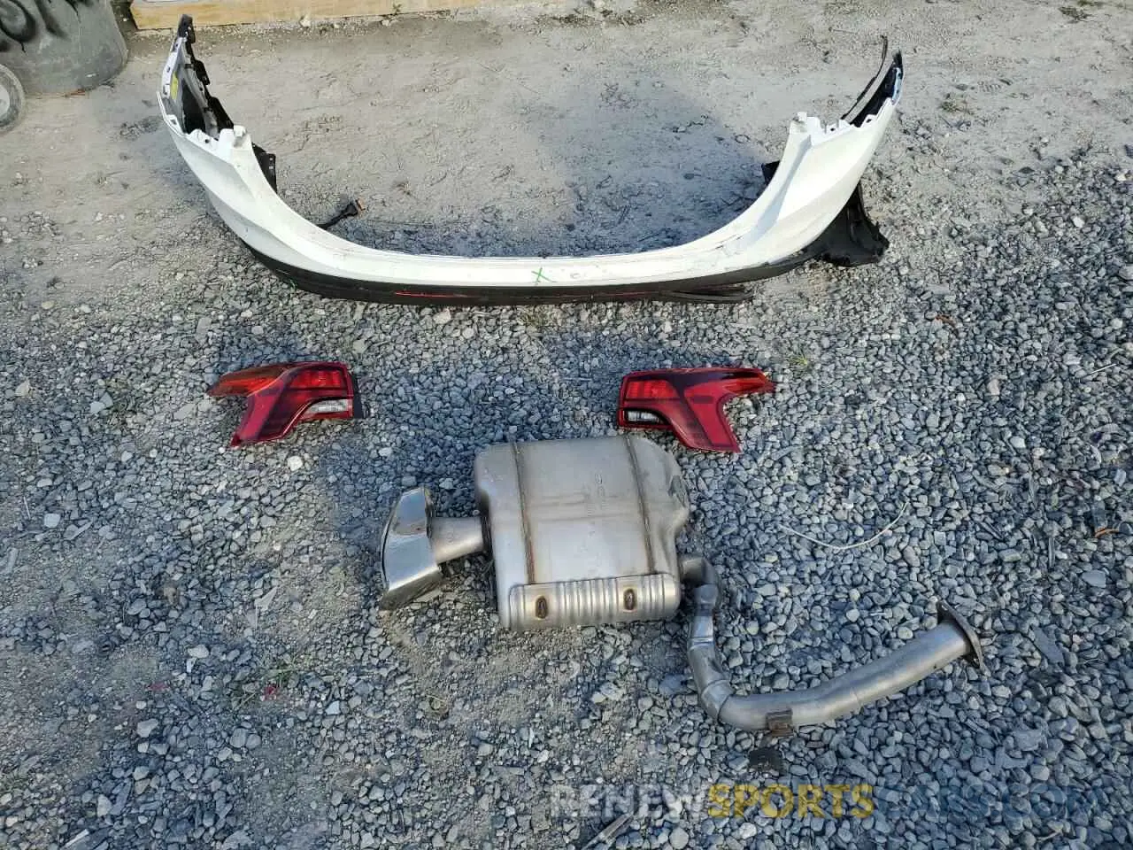 13 Photograph of a damaged car 5NMS14AJ9MH337874 HYUNDAI SANTA FE 2021