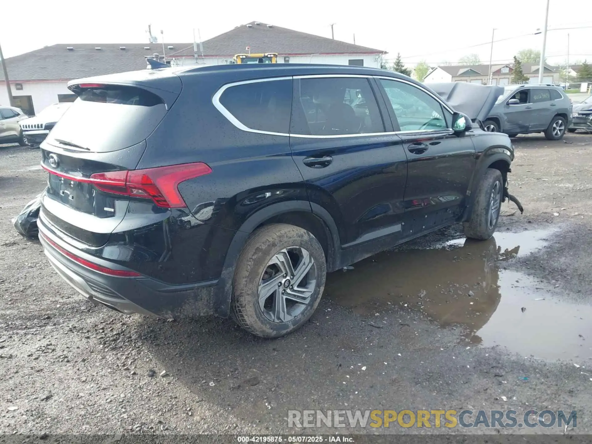 4 Photograph of a damaged car 5NMS1DAJ8MH344041 HYUNDAI SANTA FE 2021