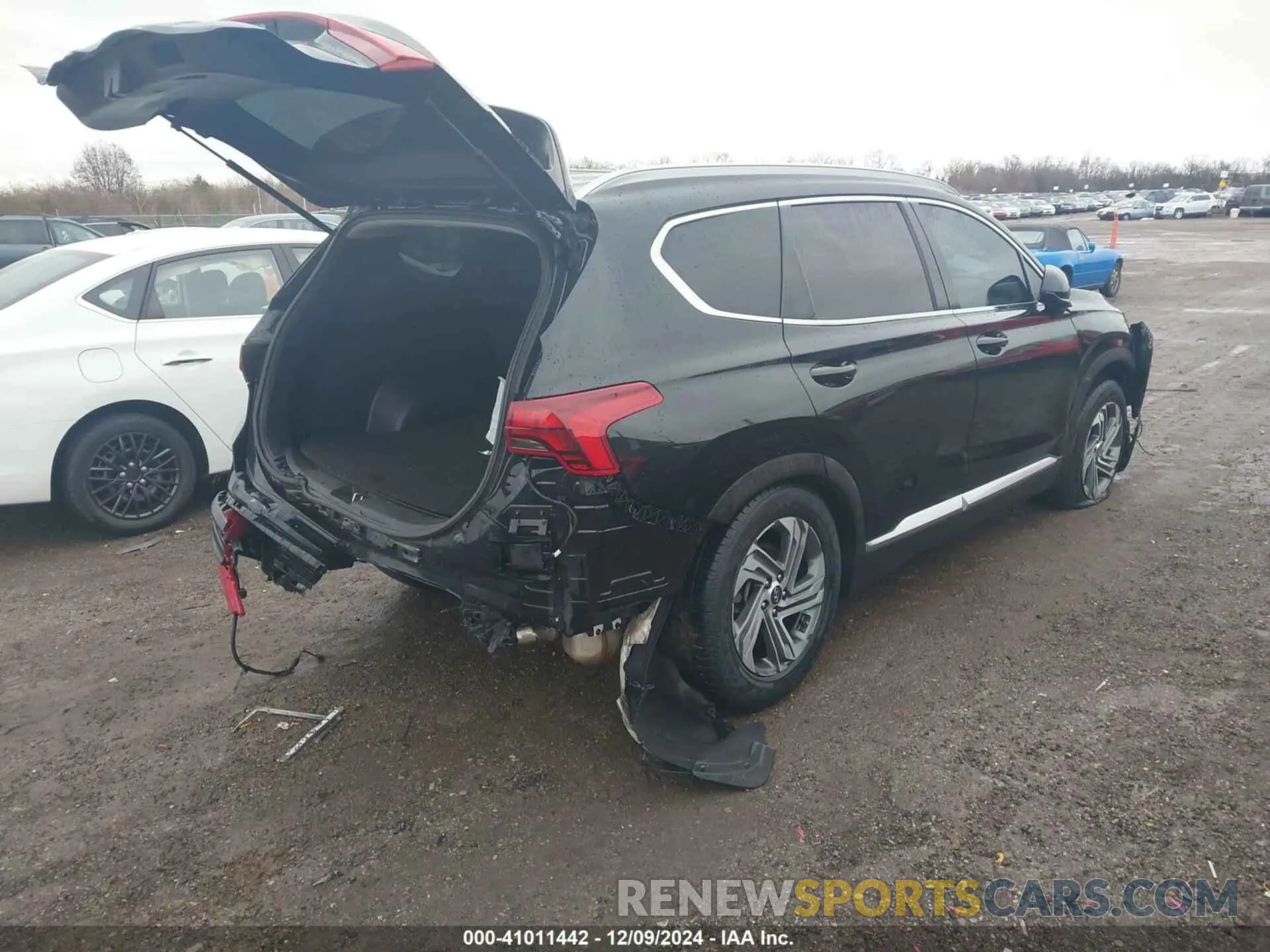 4 Photograph of a damaged car 5NMS24AJ0MH360019 HYUNDAI SANTA FE 2021
