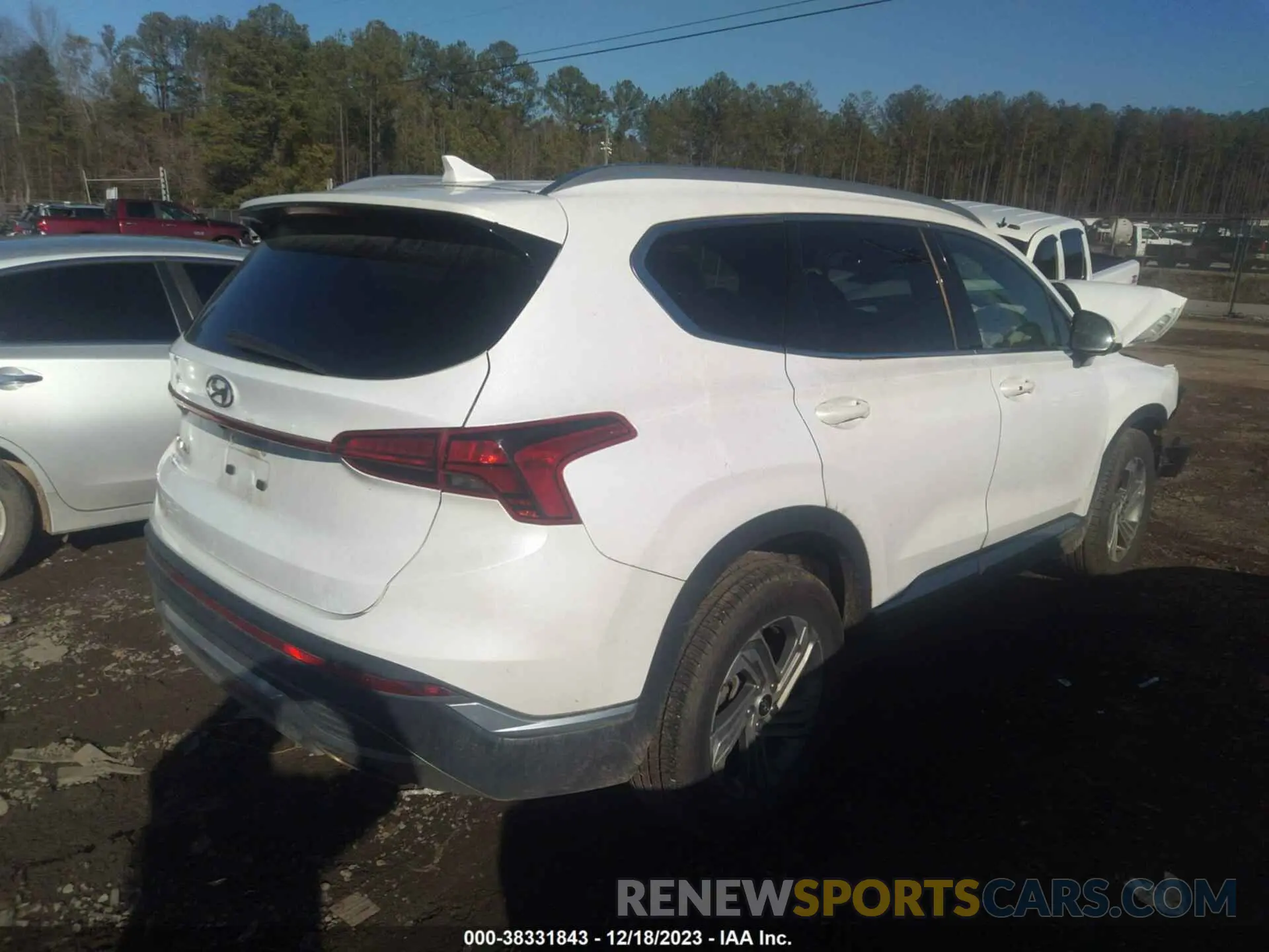 4 Фотография поврежденного автомобиля 5NMS24AJ5MH340722 HYUNDAI SANTA FE 2021