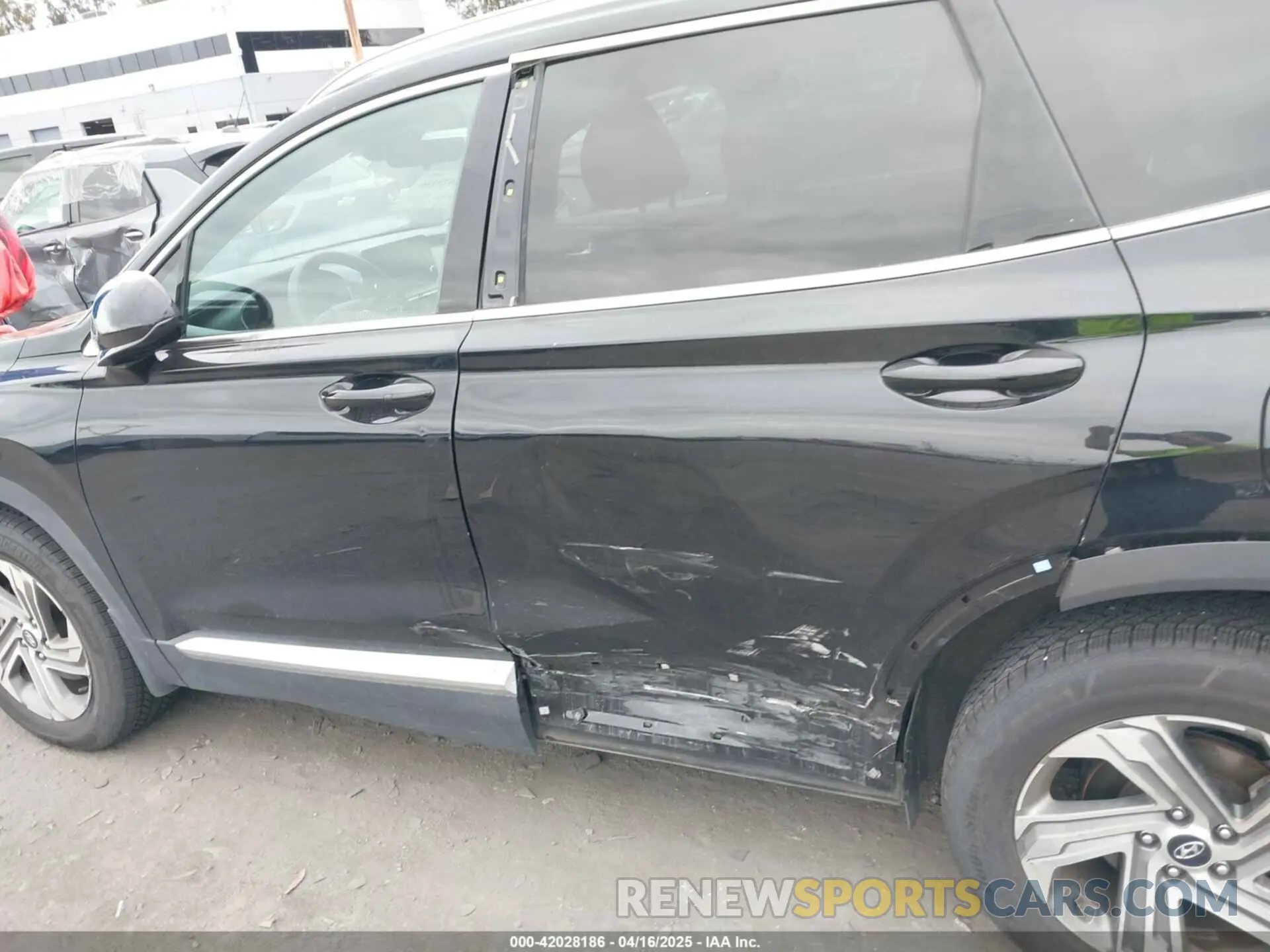 14 Photograph of a damaged car 5NMS24AJ8MH331836 HYUNDAI SANTA FE 2021