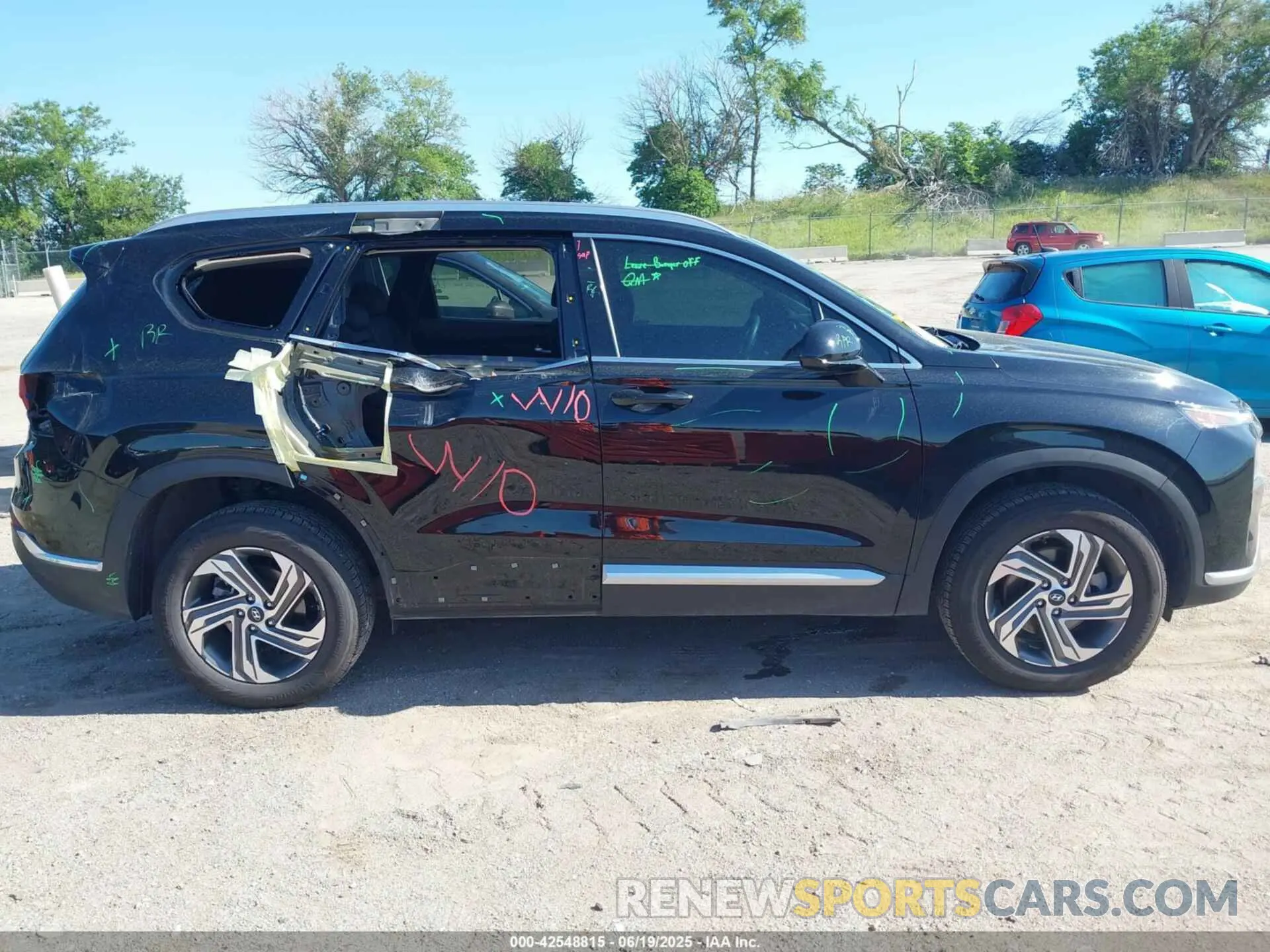 14 Photograph of a damaged car 5NMS2DAJ5MH314587 HYUNDAI SANTA FE 2021