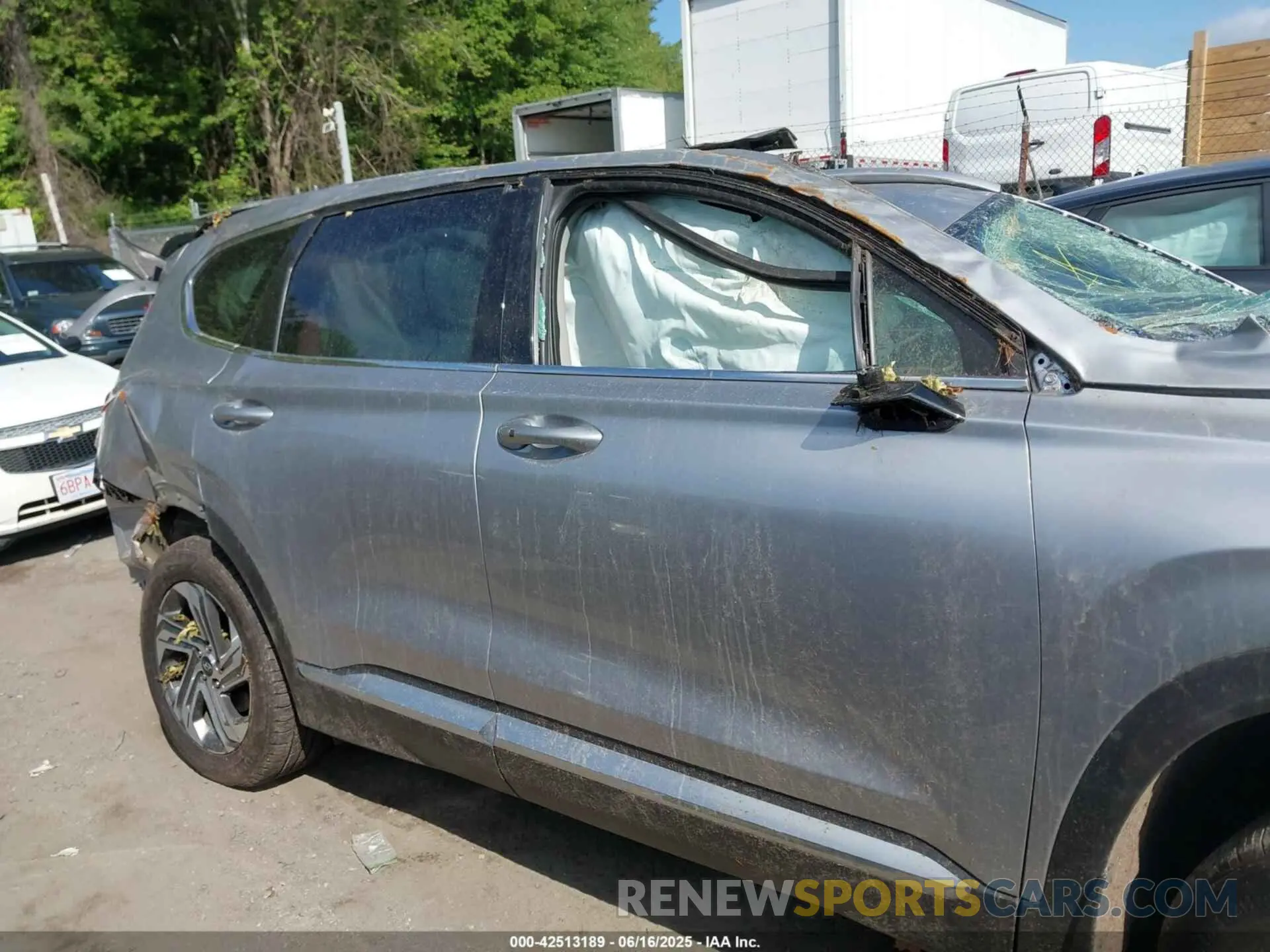 13 Photograph of a damaged car 5NMS2DAJ5MH343958 HYUNDAI SANTA FE 2021