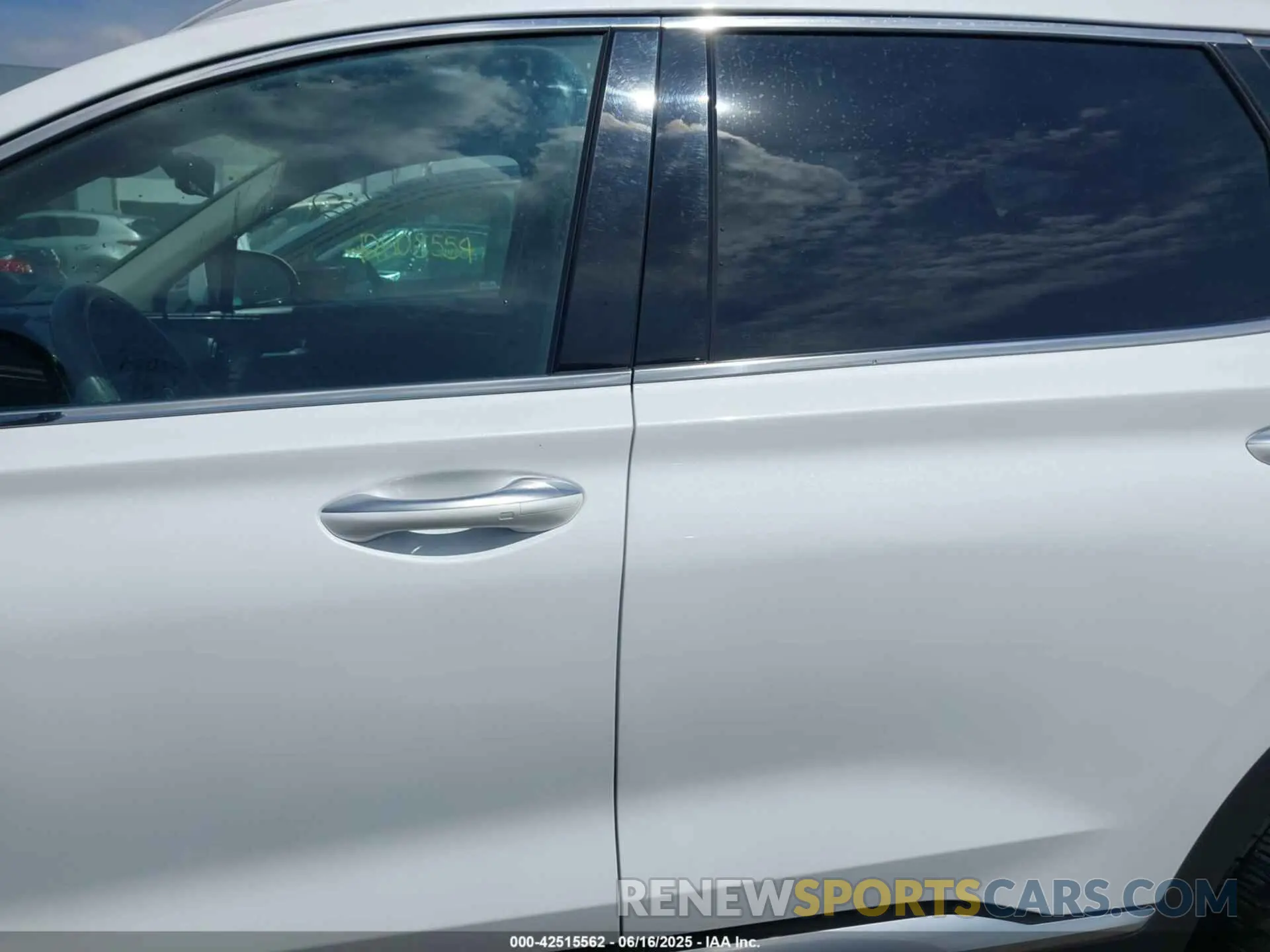 14 Photograph of a damaged car 5NMS3DAJ7MH369751 HYUNDAI SANTA FE 2021